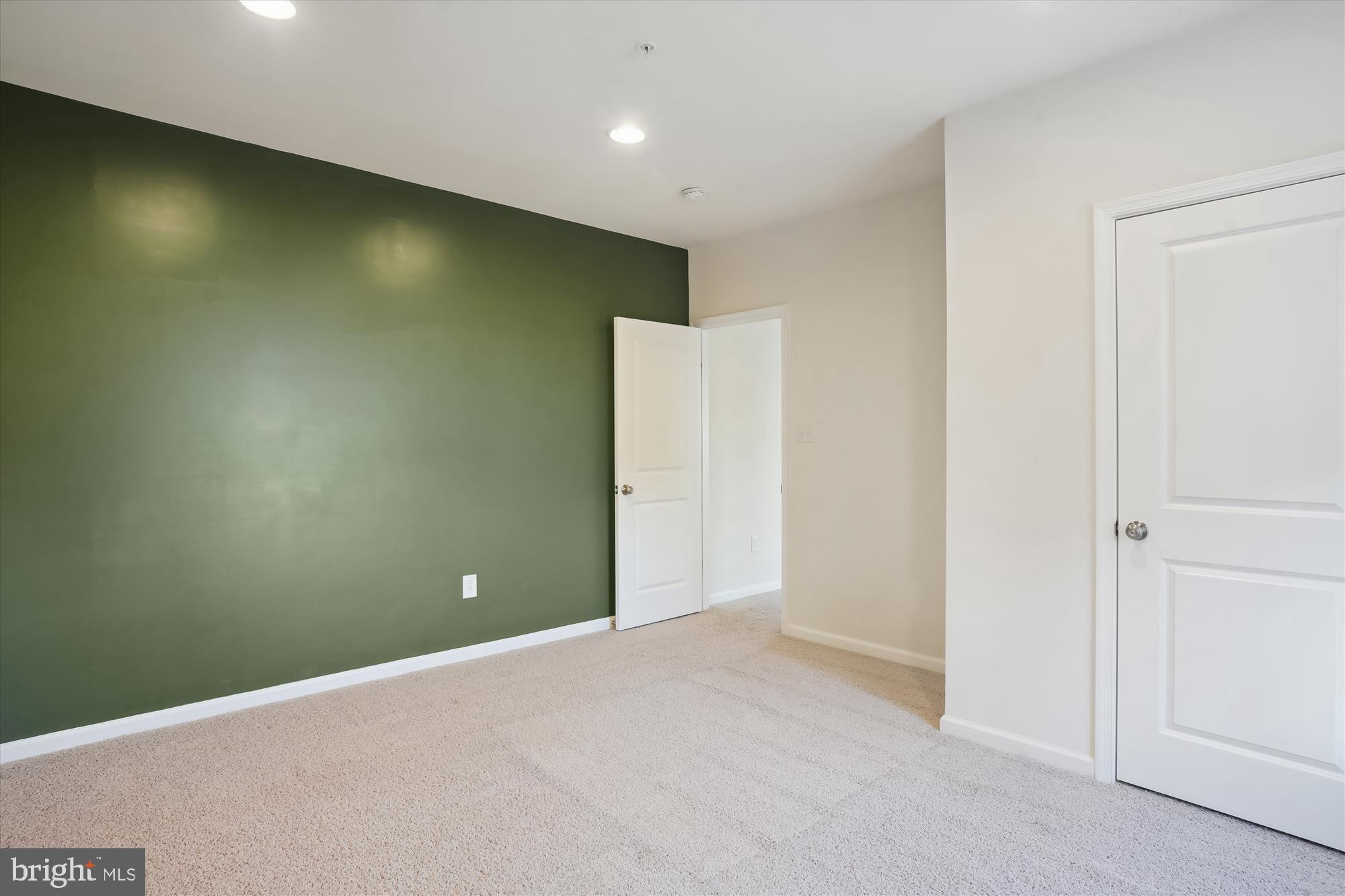 ASPEN NORTH AT LAKE LINGANORE - Residential