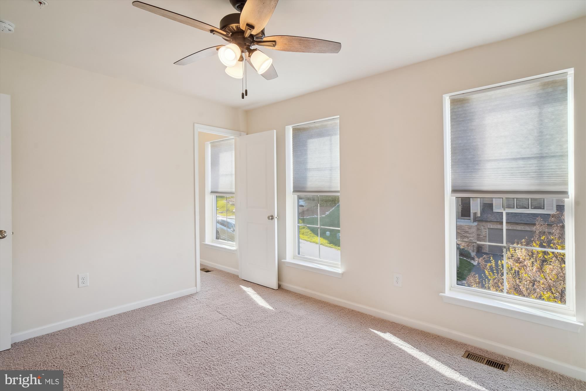 ASPEN NORTH AT LAKE LINGANORE - Residential