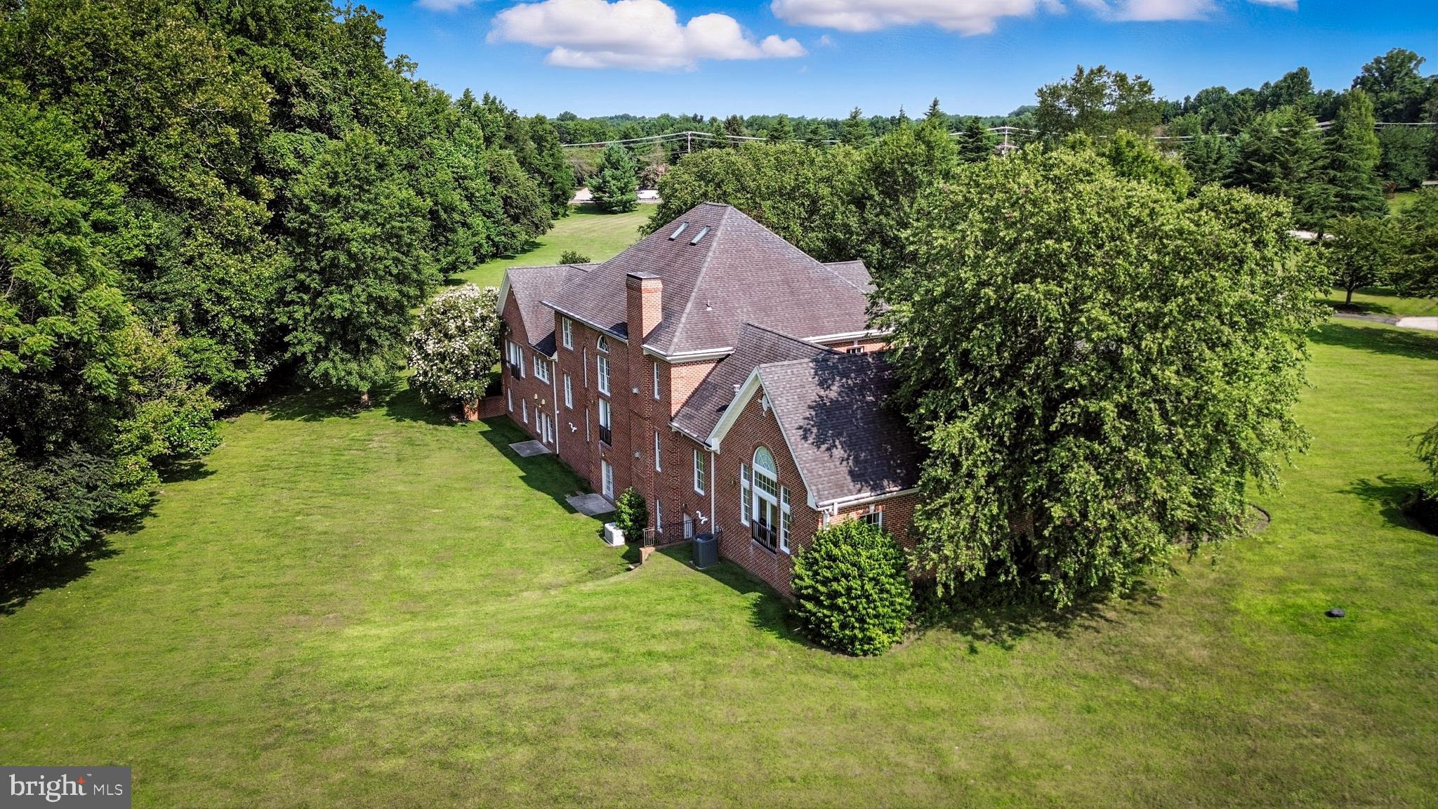 COTTAGE FARM ESTATES - Residential