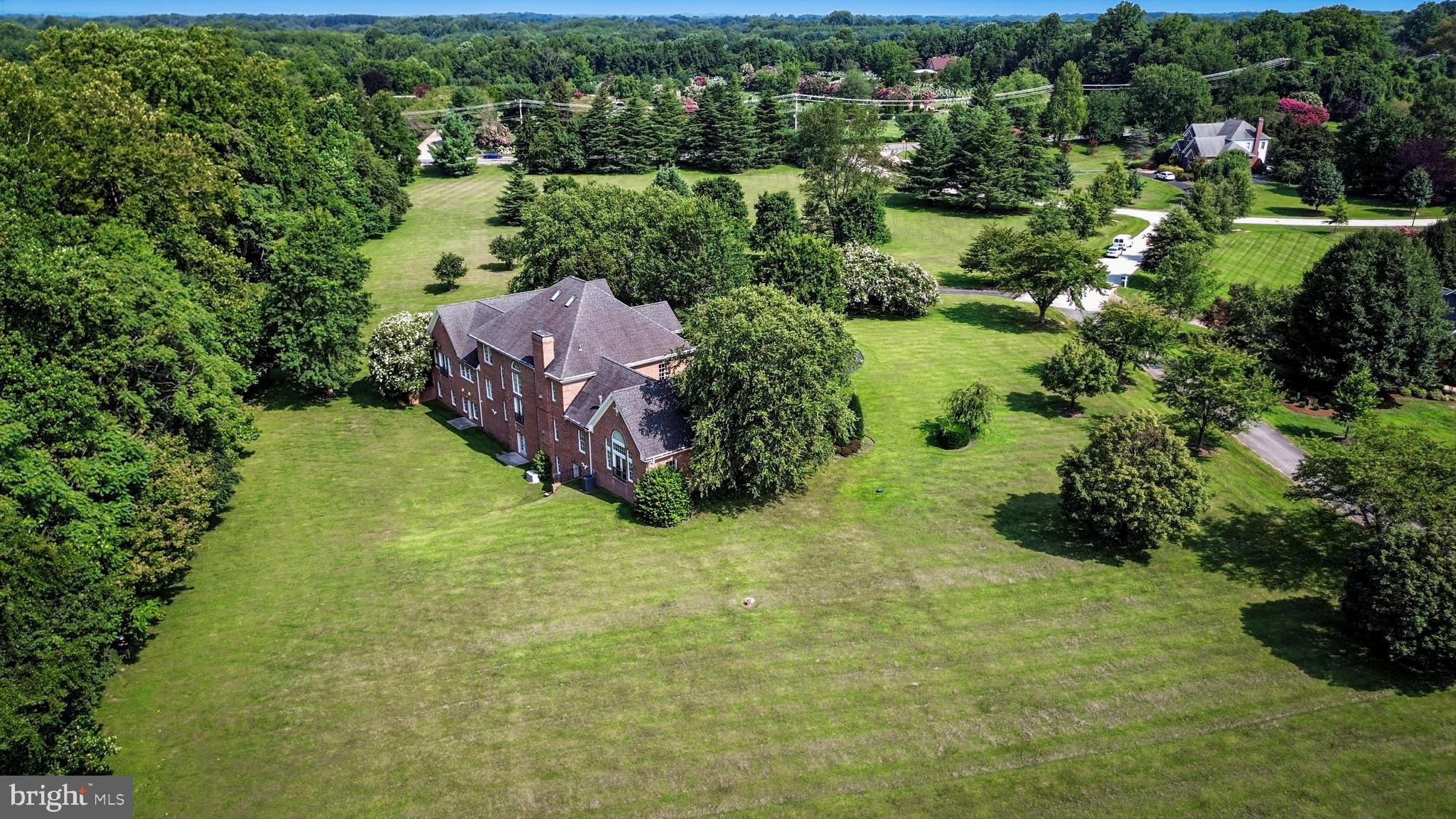 COTTAGE FARM ESTATES - Residential