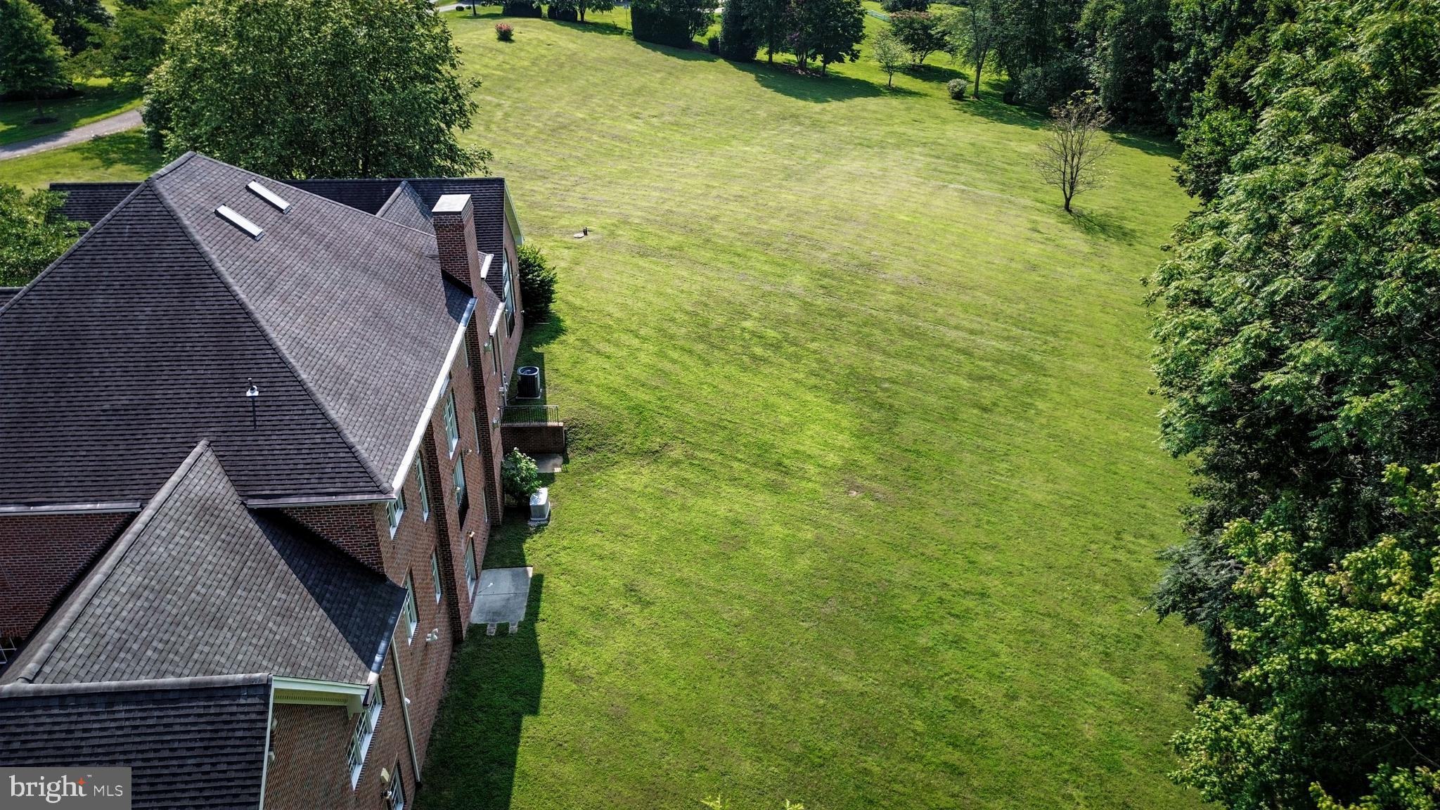 COTTAGE FARM ESTATES - Residential