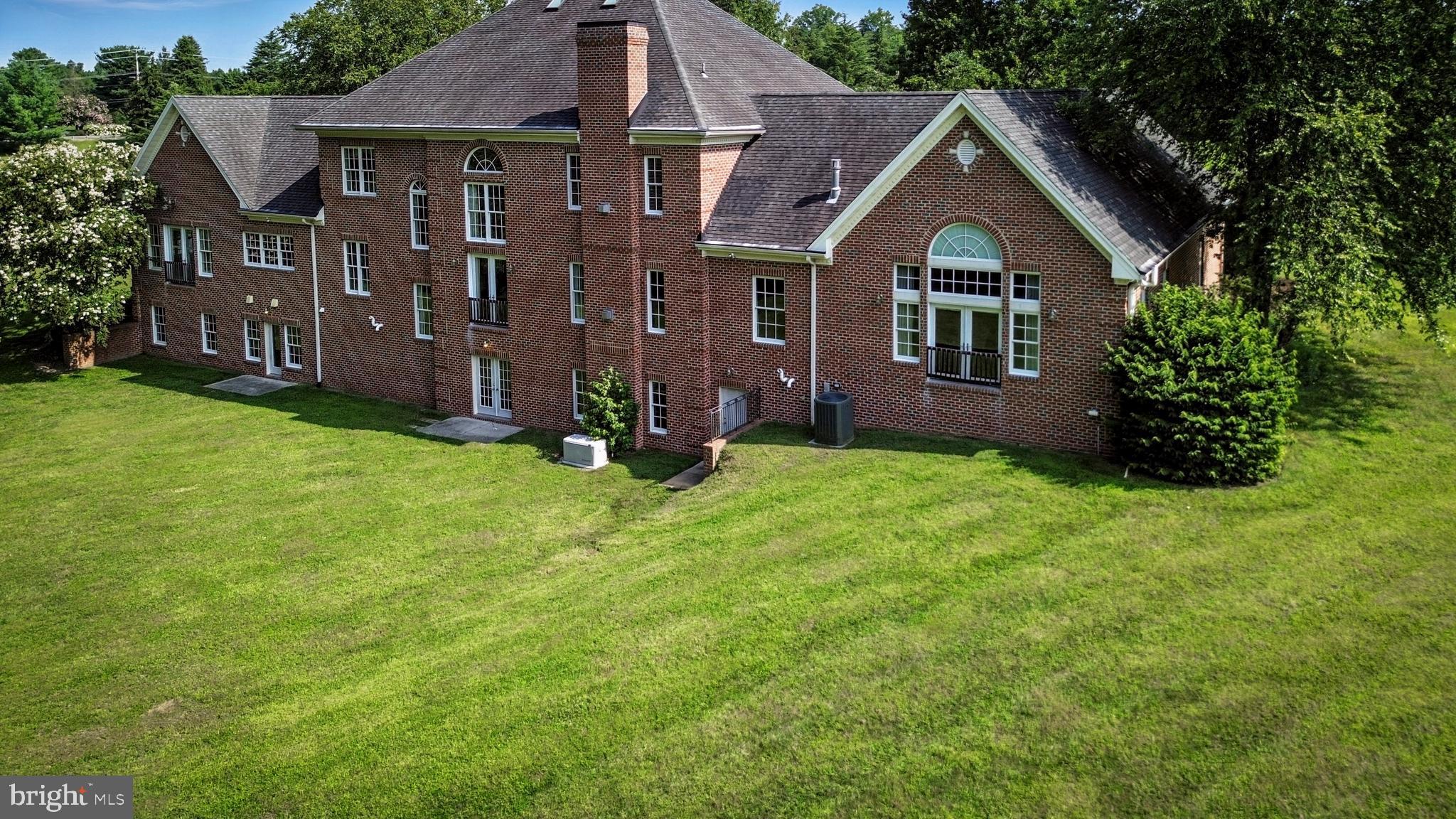 COTTAGE FARM ESTATES - Residential