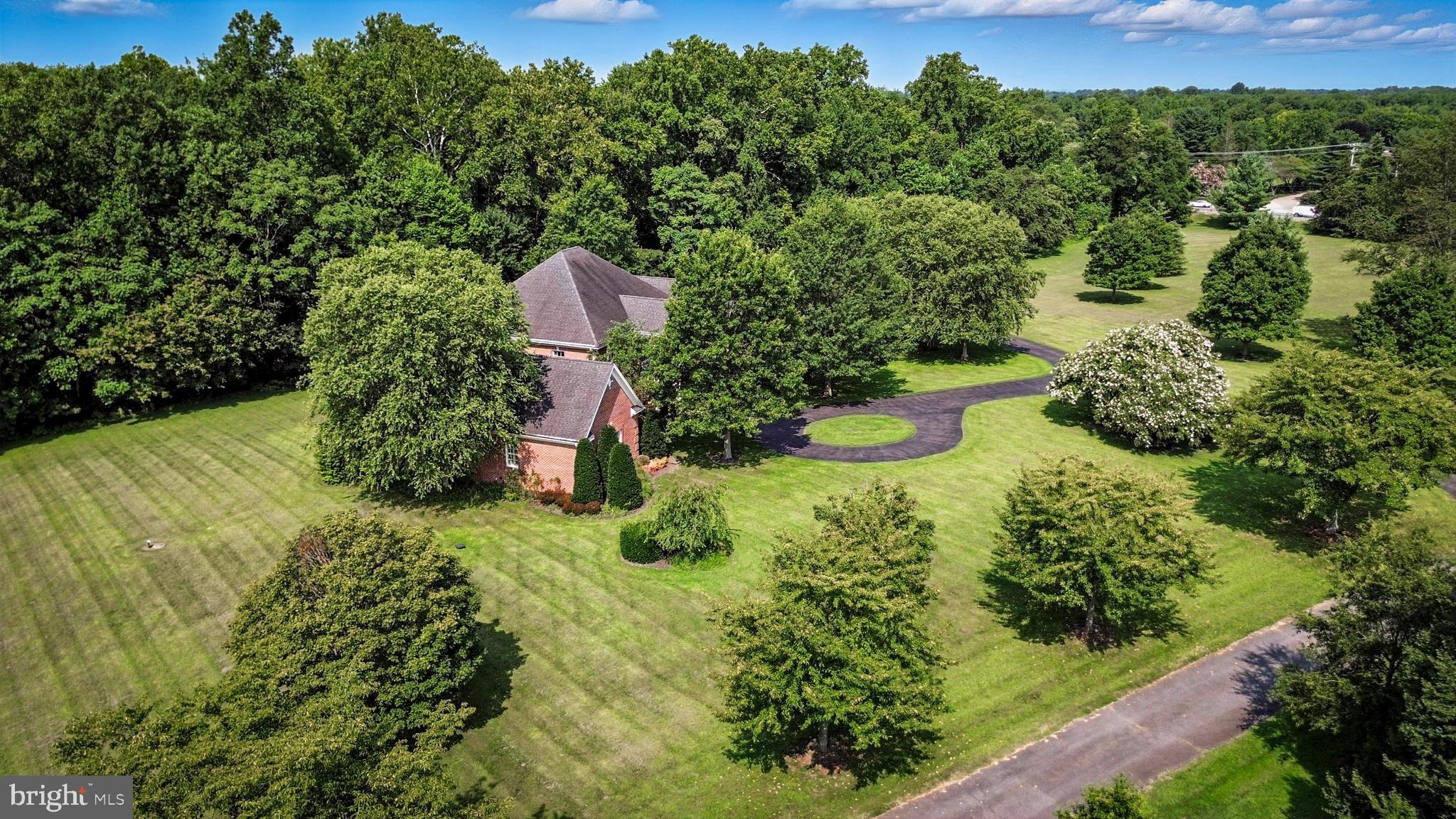 COTTAGE FARM ESTATES - Residential