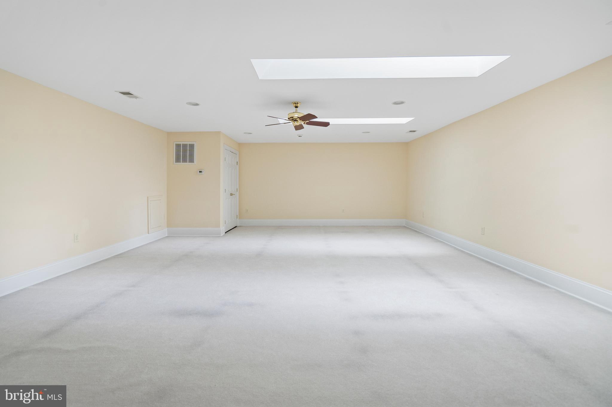 COTTAGE FARM ESTATES - Residential