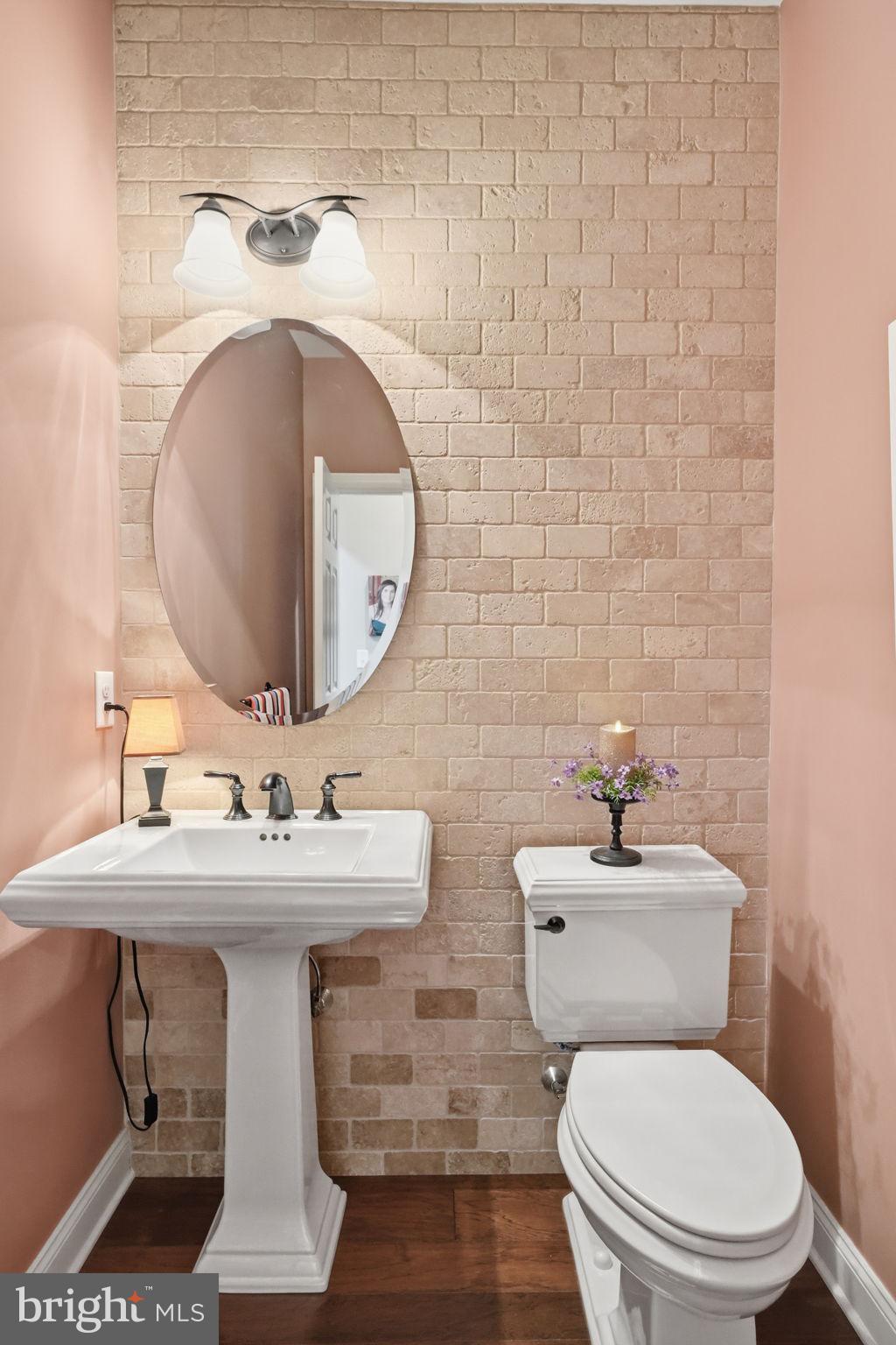 THE ENCLAVE AT UPPER - Residential