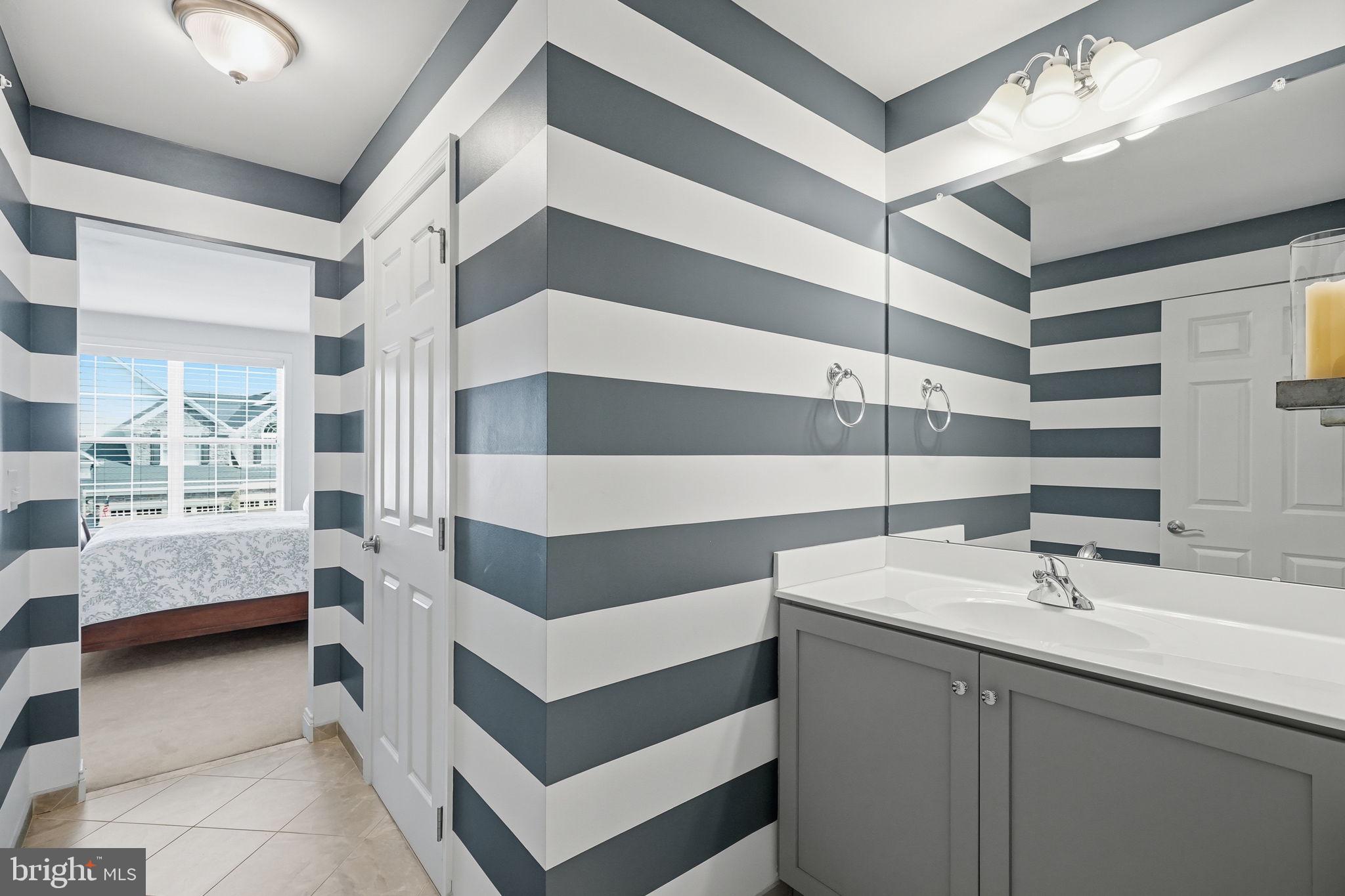 THE ENCLAVE AT UPPER - Residential