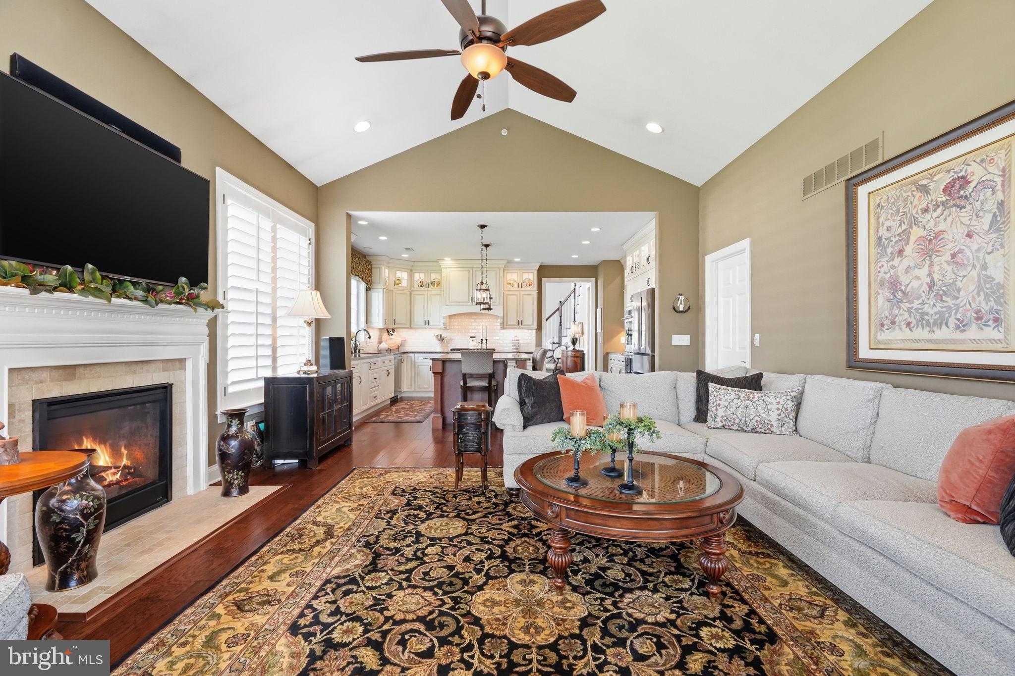 THE ENCLAVE AT UPPER - Residential