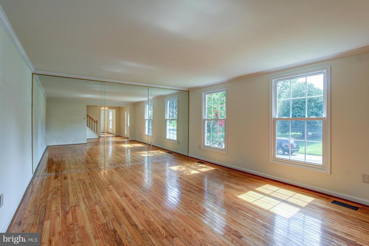 LANDFARE - Residential