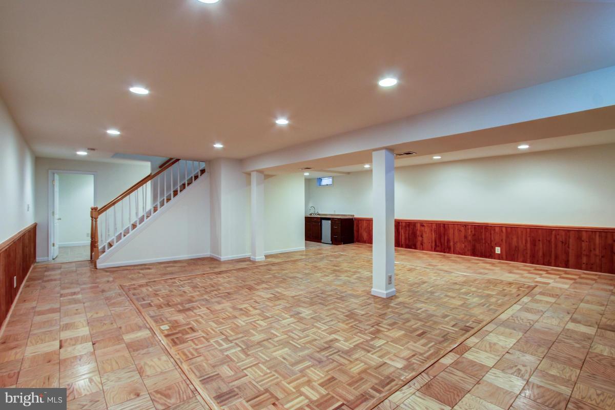 LANDFARE - Residential