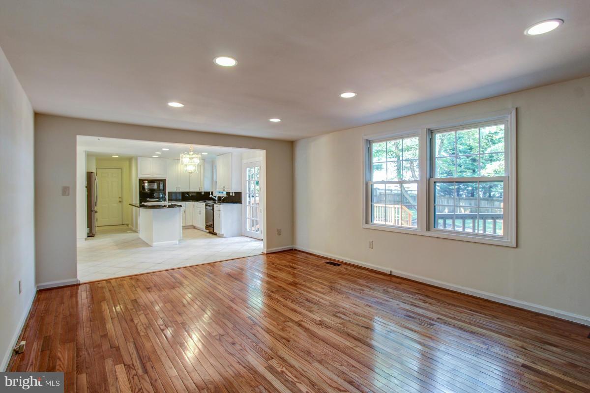 LANDFARE - Residential