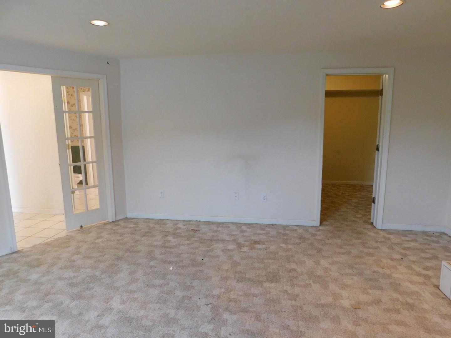 COLONY HEIGHTS - Residential