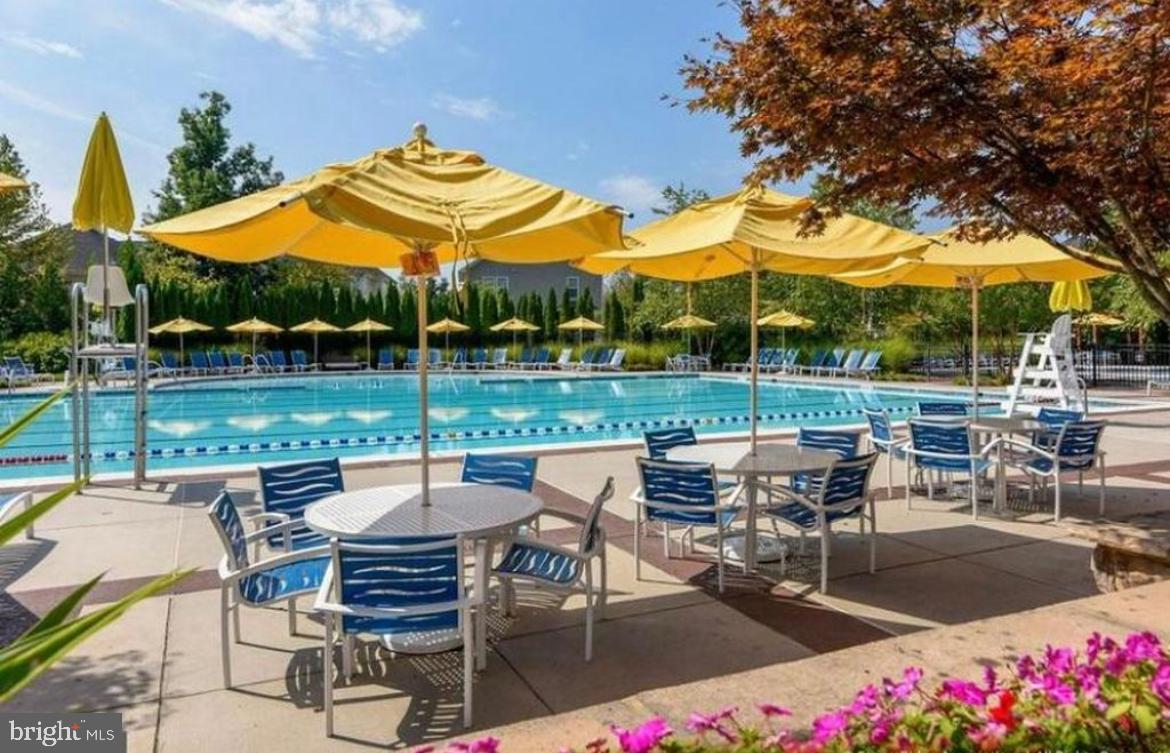 STONE RIDGE - Residential