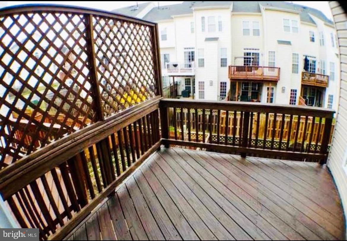 STONE RIDGE - Residential