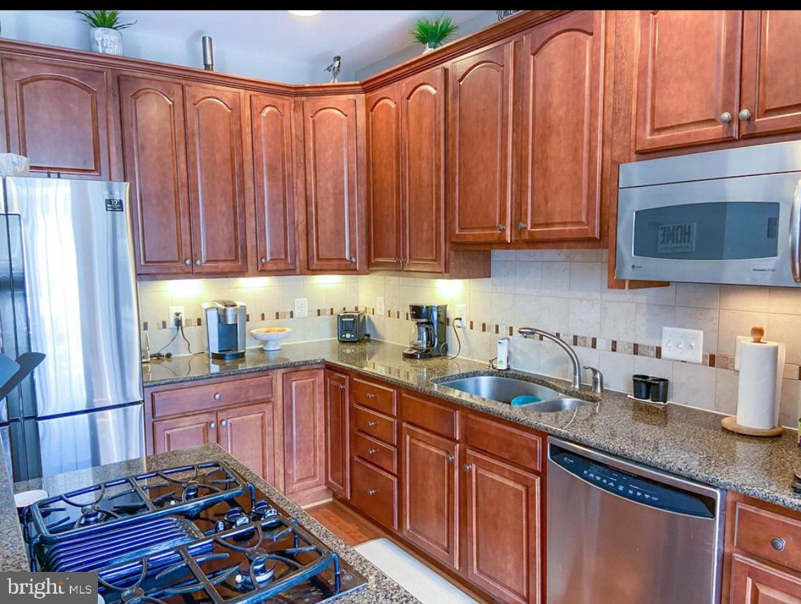 STONE RIDGE - Residential