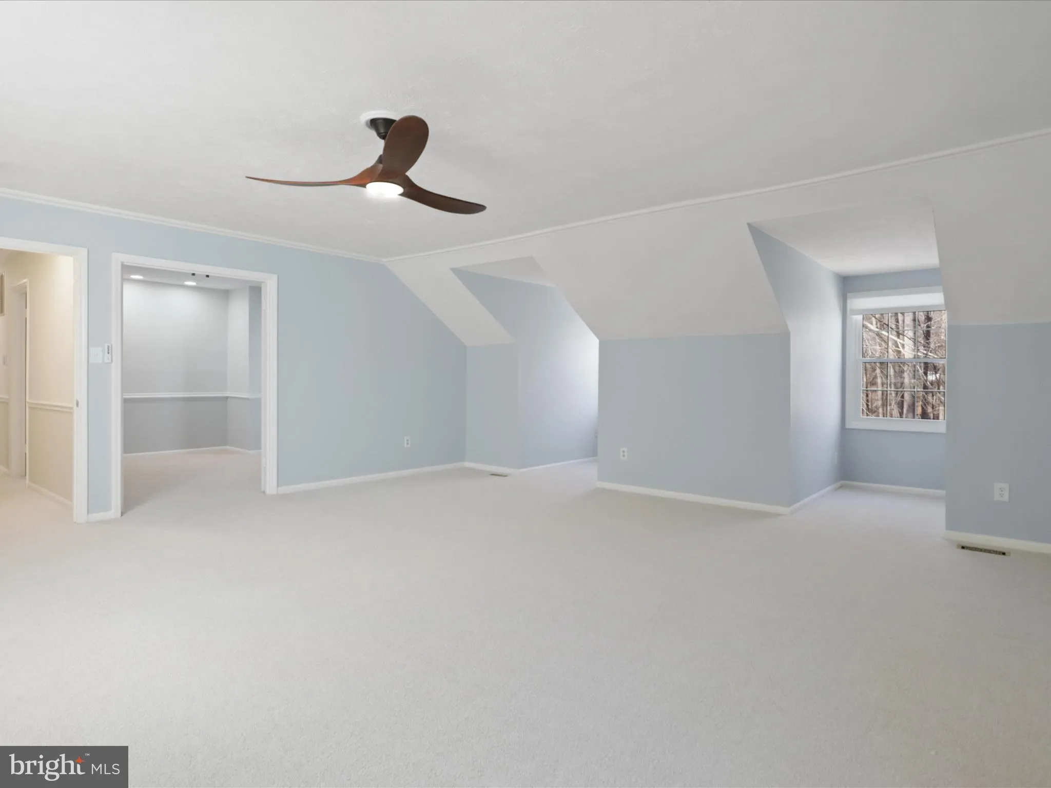 Manassas, Virginia 20112, United States, 4 Bedrooms Bedrooms, ,3 BathroomsBathrooms,Residential,Pending,83044