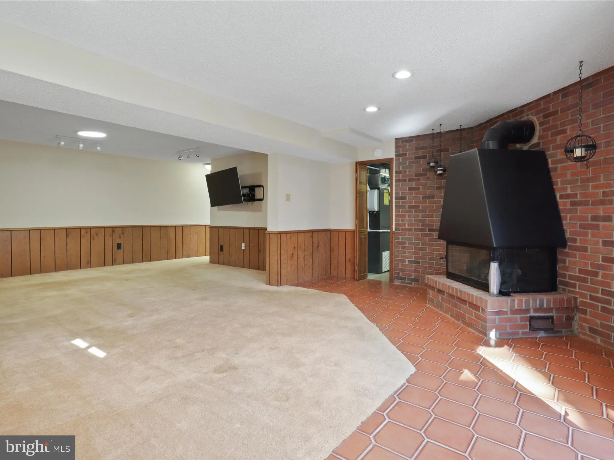 Manassas, Virginia 20112, United States, 4 Bedrooms Bedrooms, ,3 BathroomsBathrooms,Residential,Pending,83044