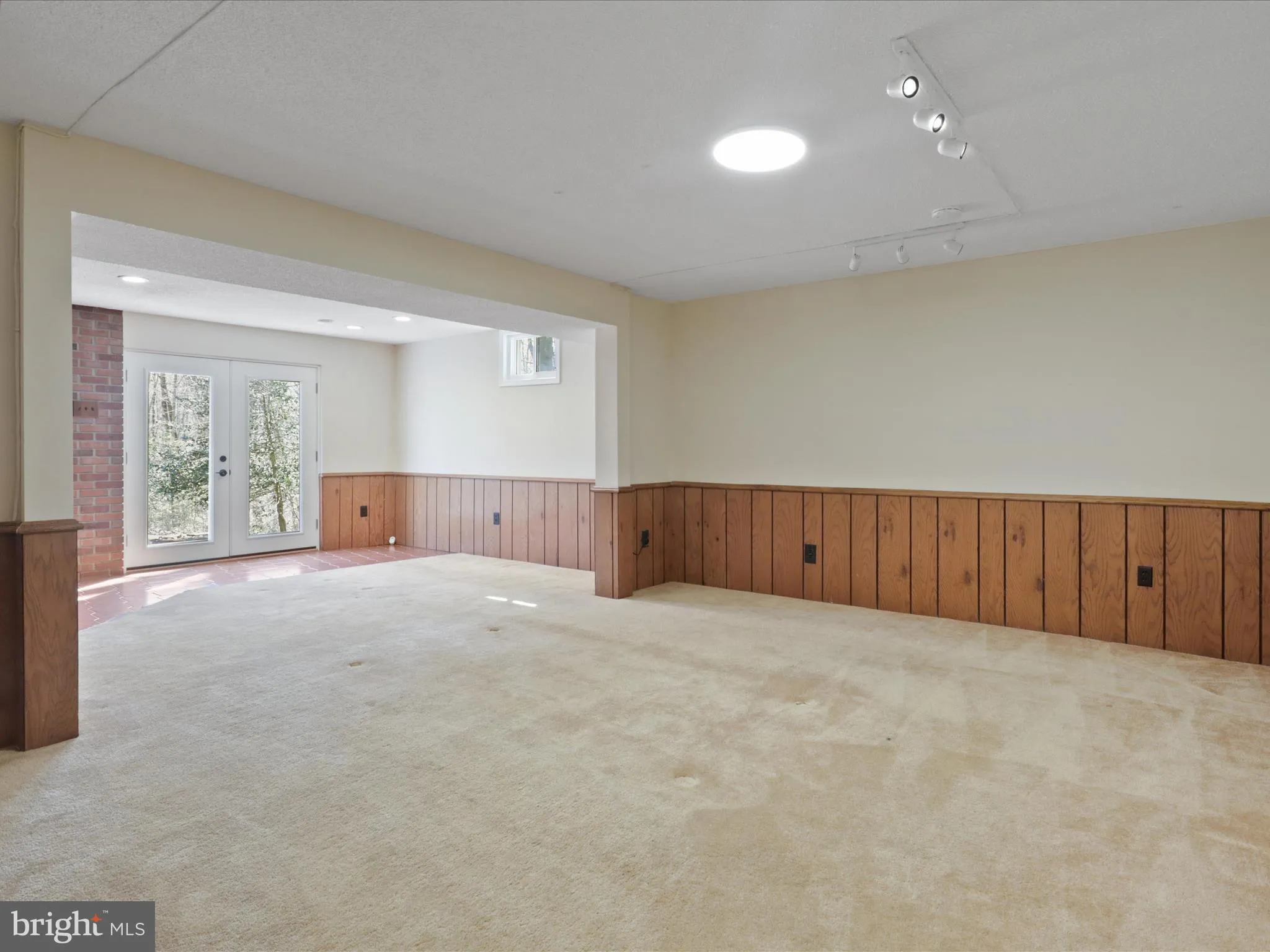 Manassas, Virginia 20112, United States, 4 Bedrooms Bedrooms, ,3 BathroomsBathrooms,Residential,Pending,83044