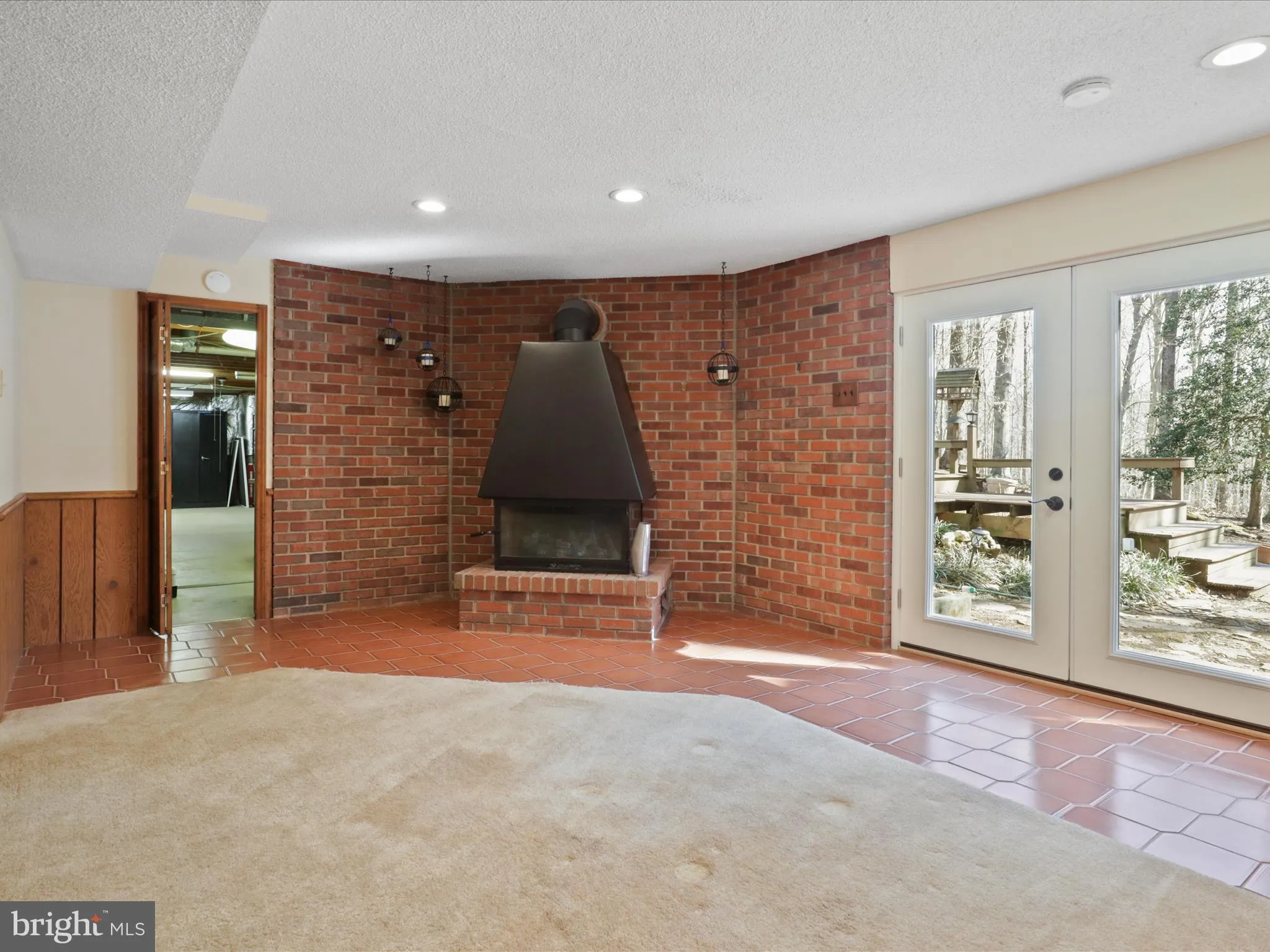 Manassas, Virginia 20112, United States, 4 Bedrooms Bedrooms, ,3 BathroomsBathrooms,Residential,Pending,83044