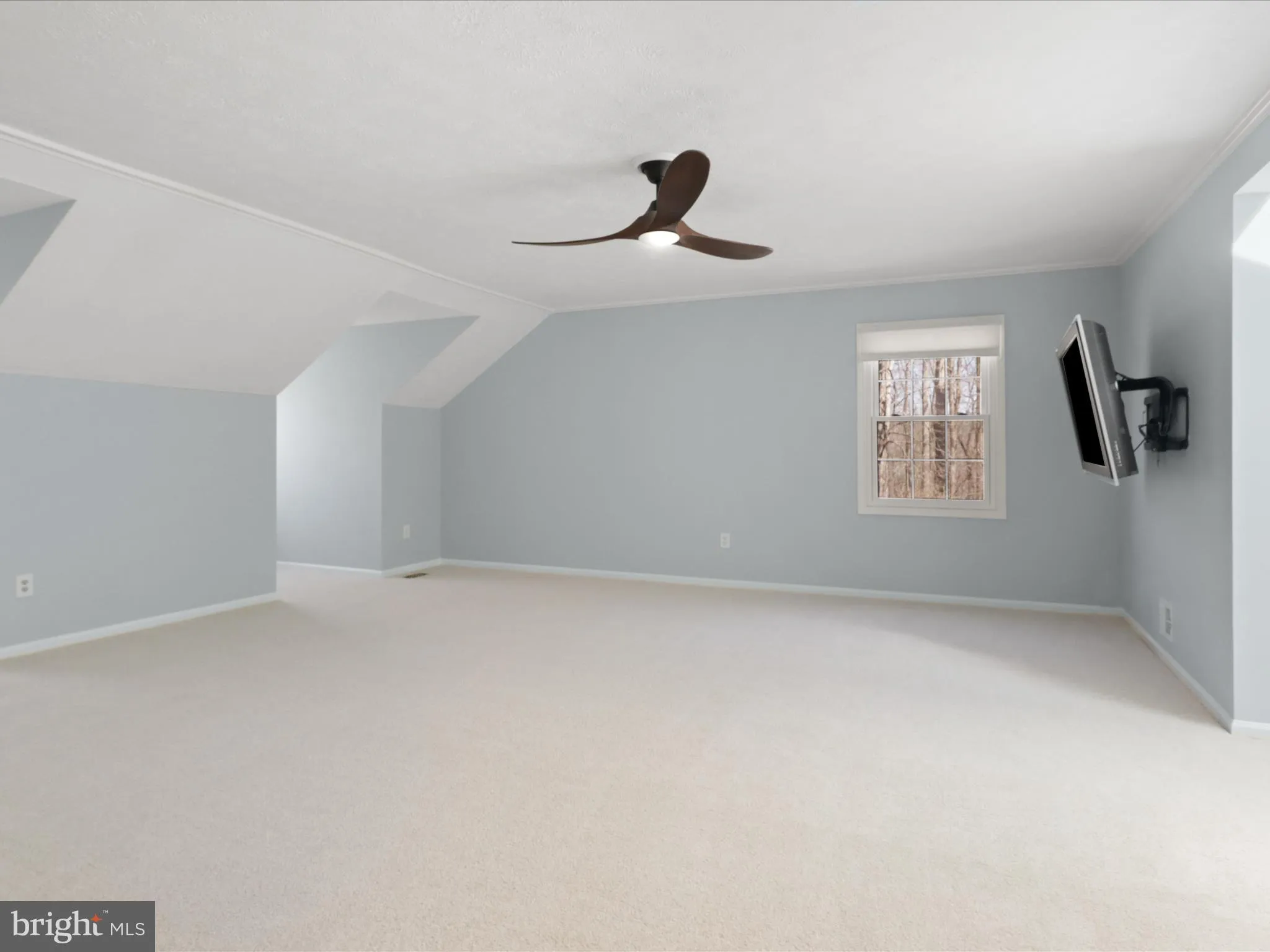 Manassas, Virginia 20112, United States, 4 Bedrooms Bedrooms, ,3 BathroomsBathrooms,Residential,Pending,83044