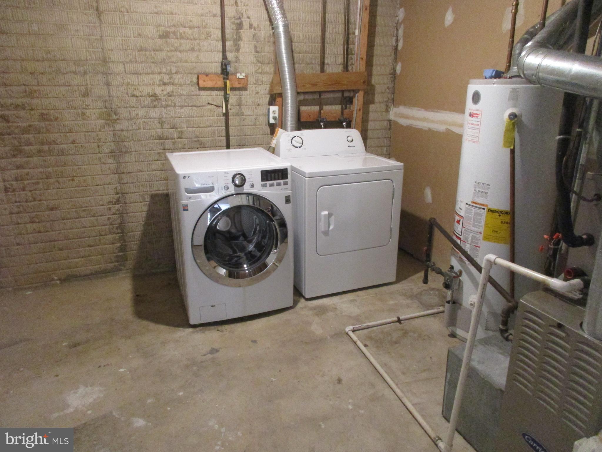 WORTHINGTON WOODS - Residential