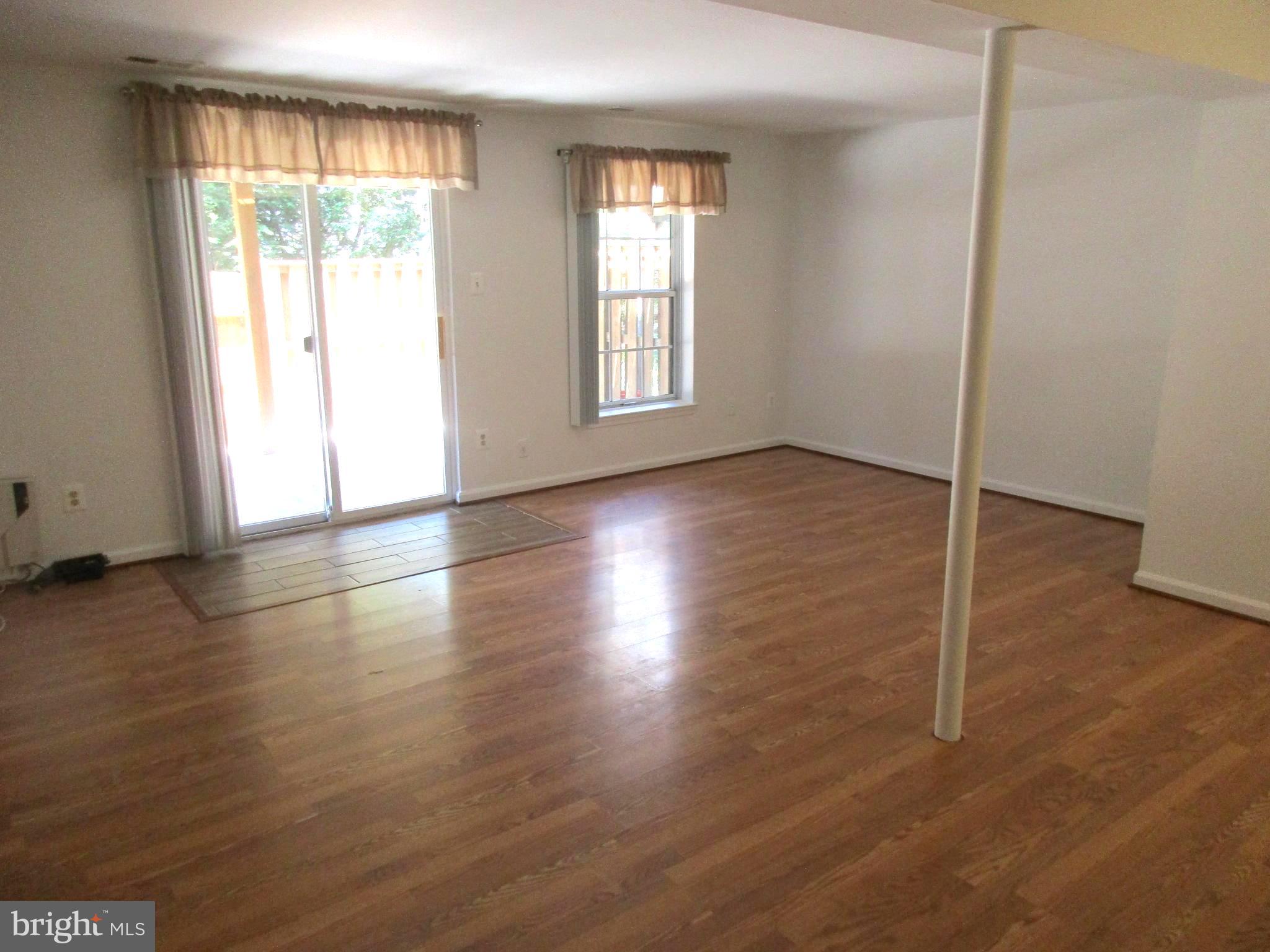 WORTHINGTON WOODS - Residential