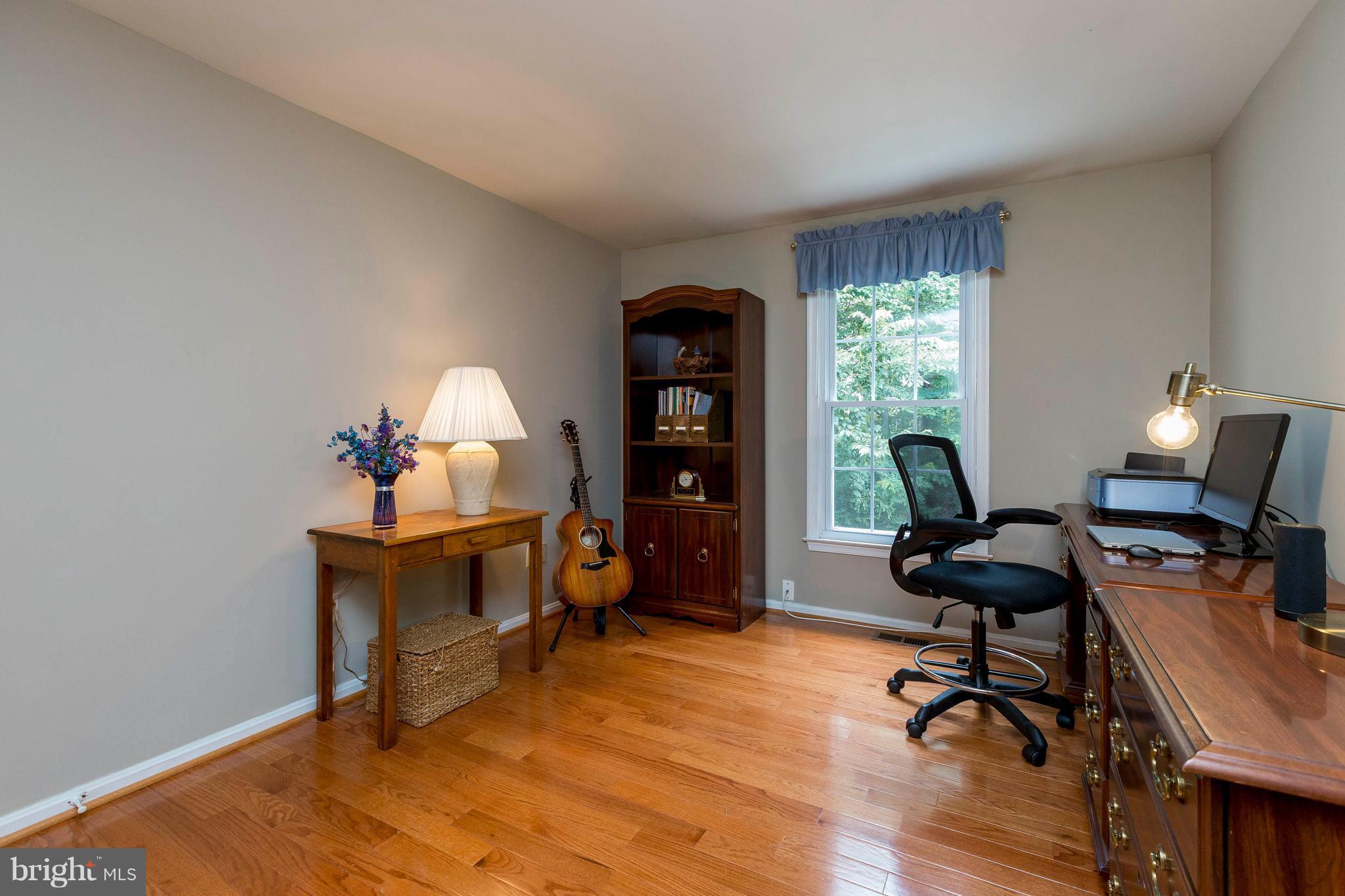 SNOWDENS MILL - Residential