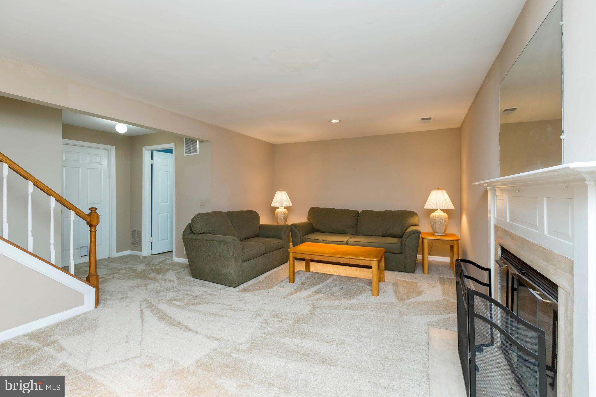 SNOWDENS MILL - Residential