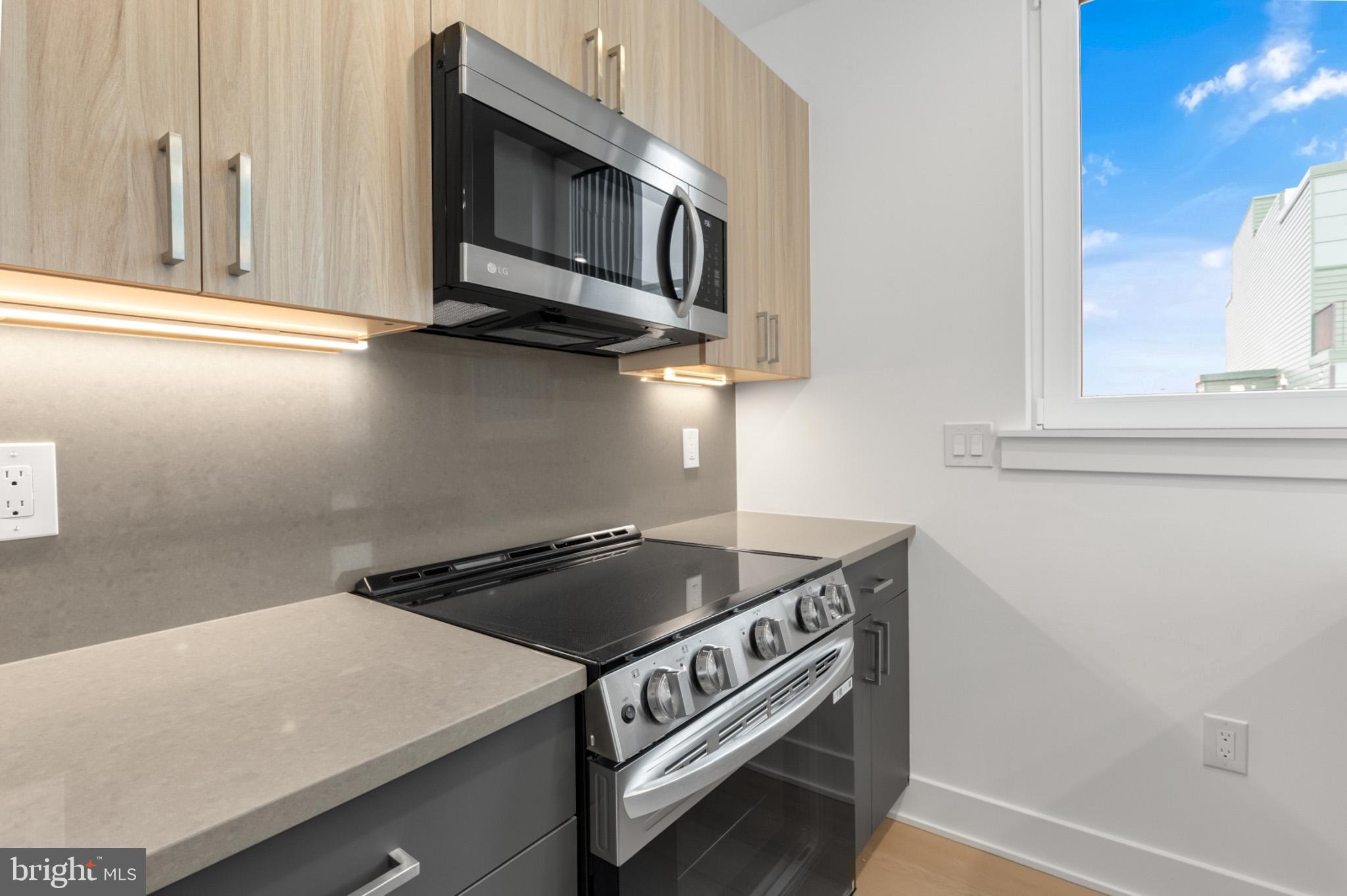 FISHTOWN - Residential Lease