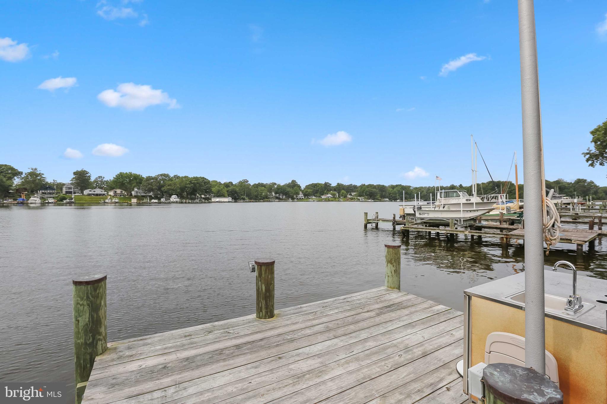 UPPER MAGOTHY BEACH - Residential