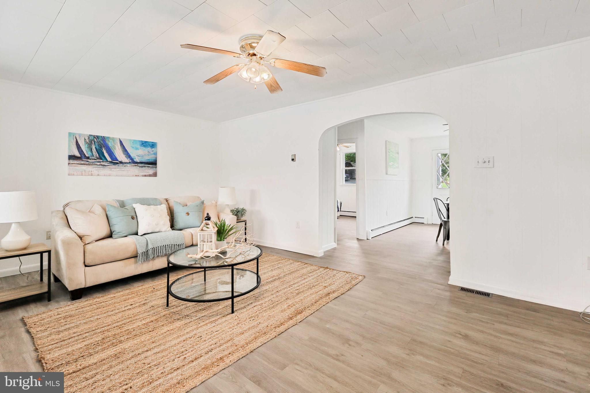 UPPER MAGOTHY BEACH - Residential