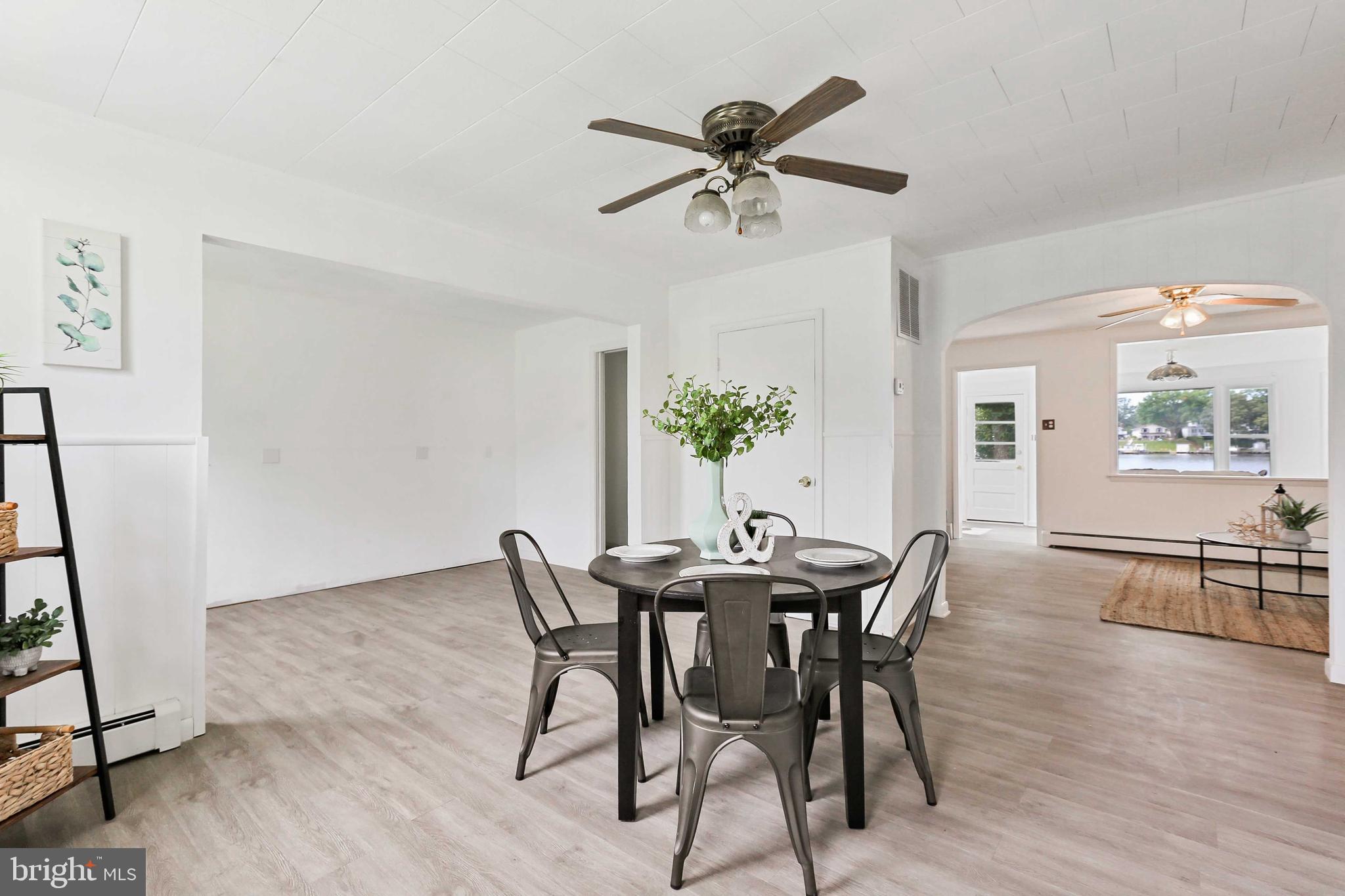 UPPER MAGOTHY BEACH - Residential