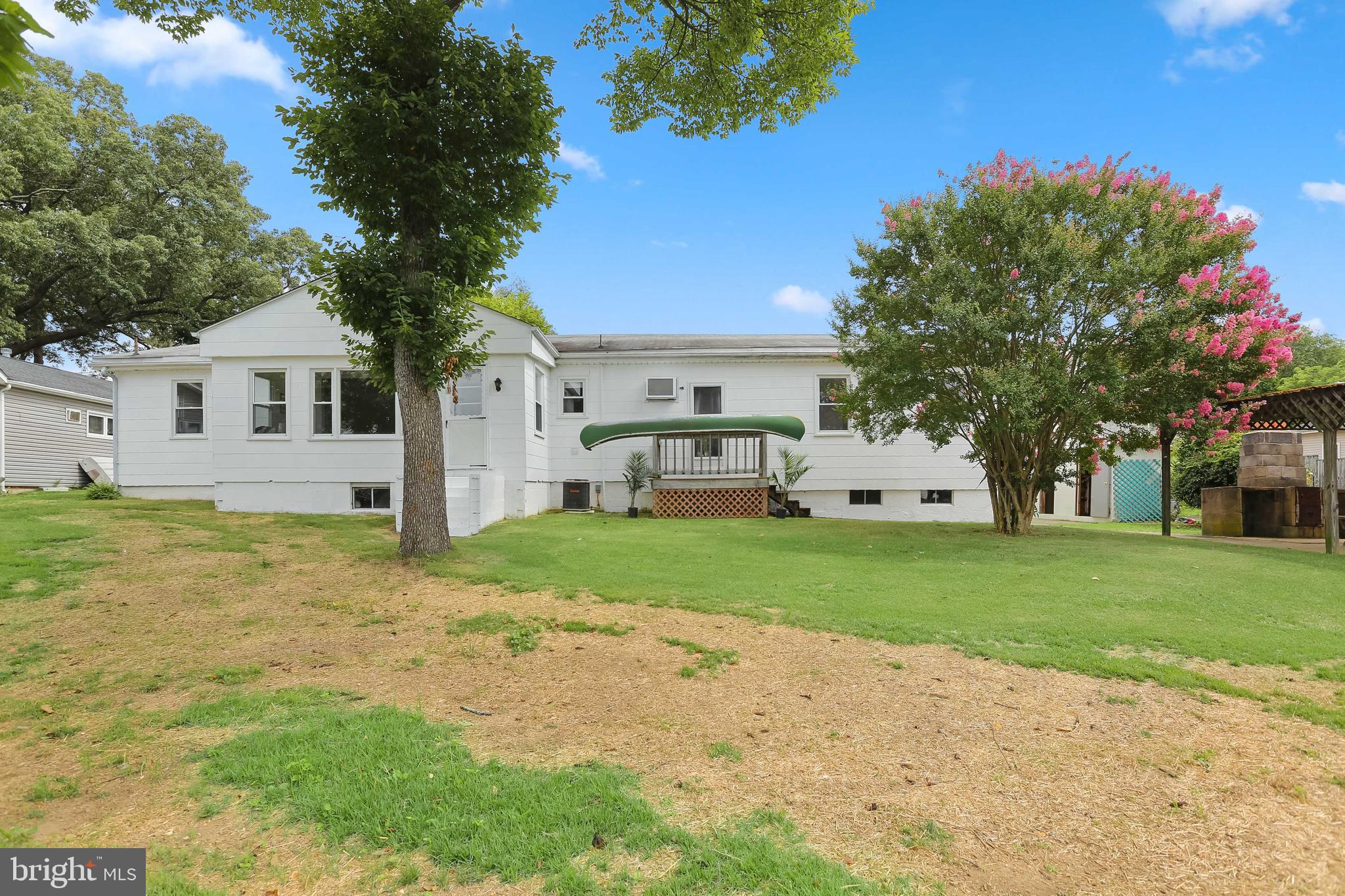 UPPER MAGOTHY BEACH - Residential