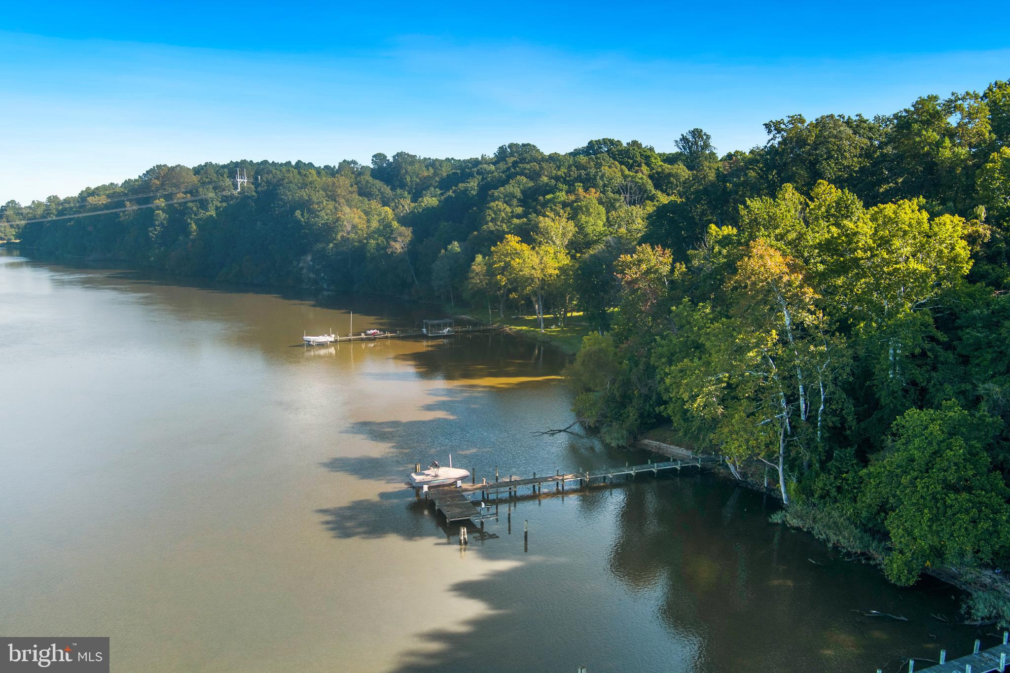 HOLLAND CLIFF SHORES - Residential