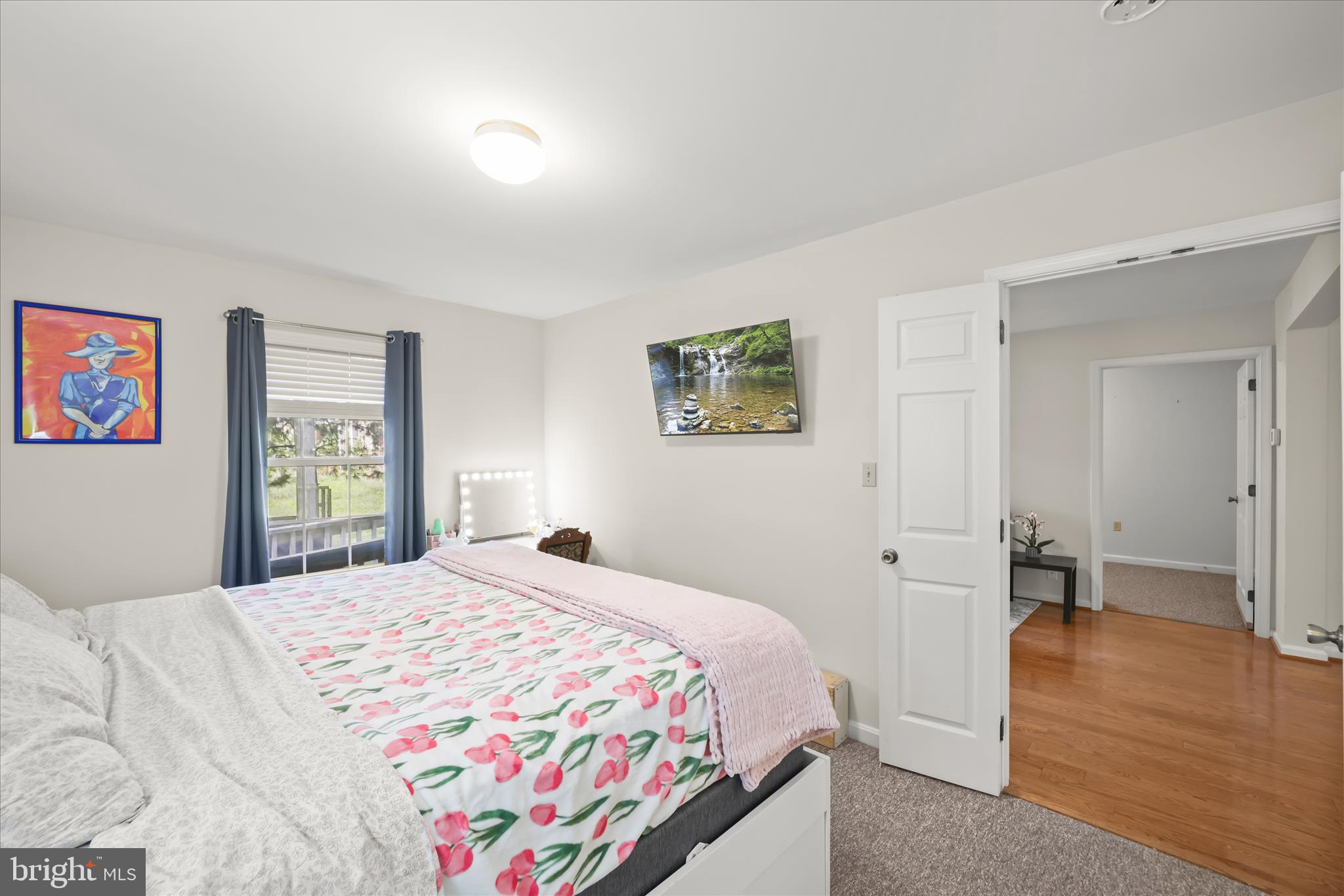 HOLLAND CLIFF SHORES - Residential