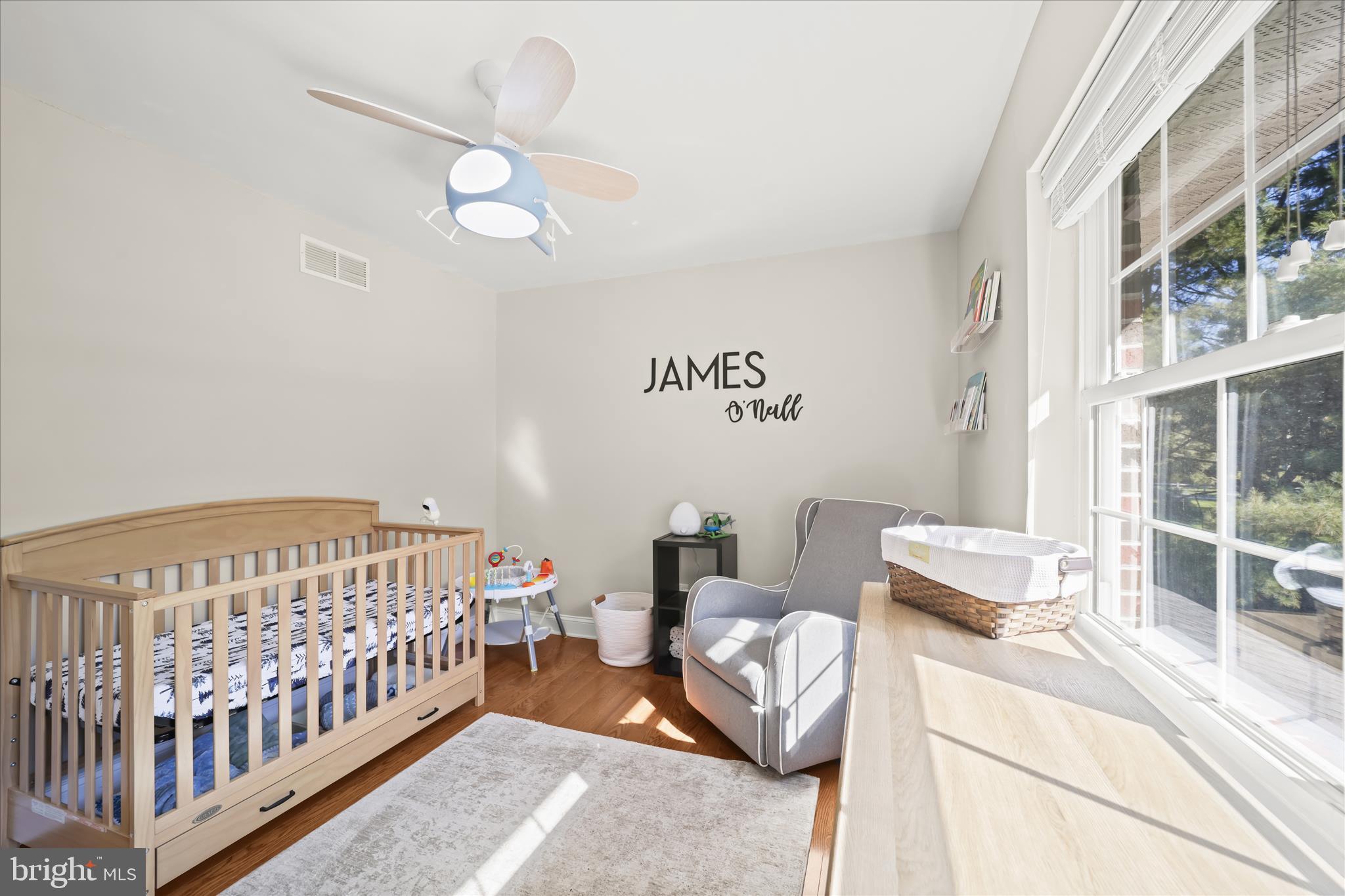 HOLLAND CLIFF SHORES - Residential