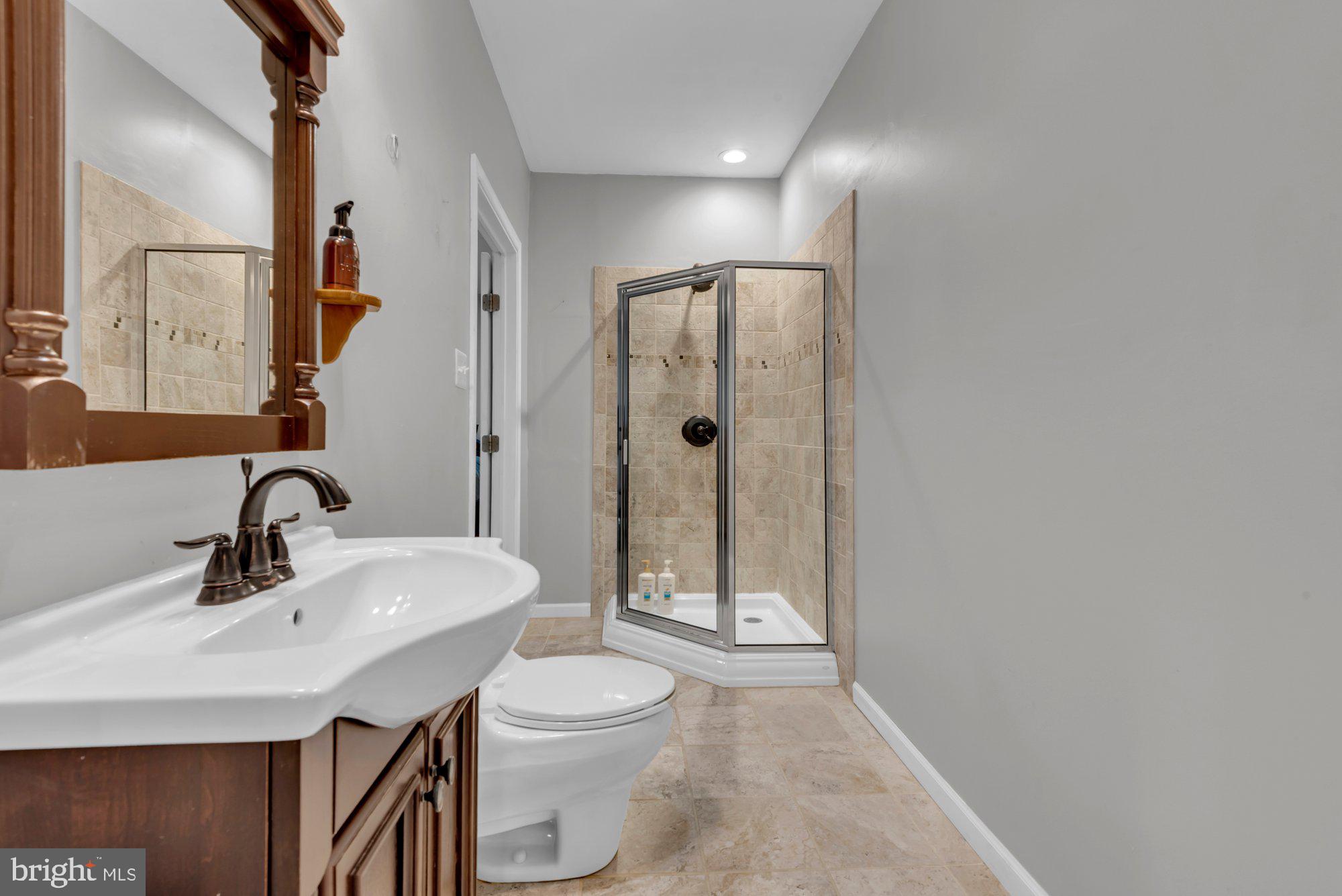 GREENSPRING AT COMPASS POINTE - Residential