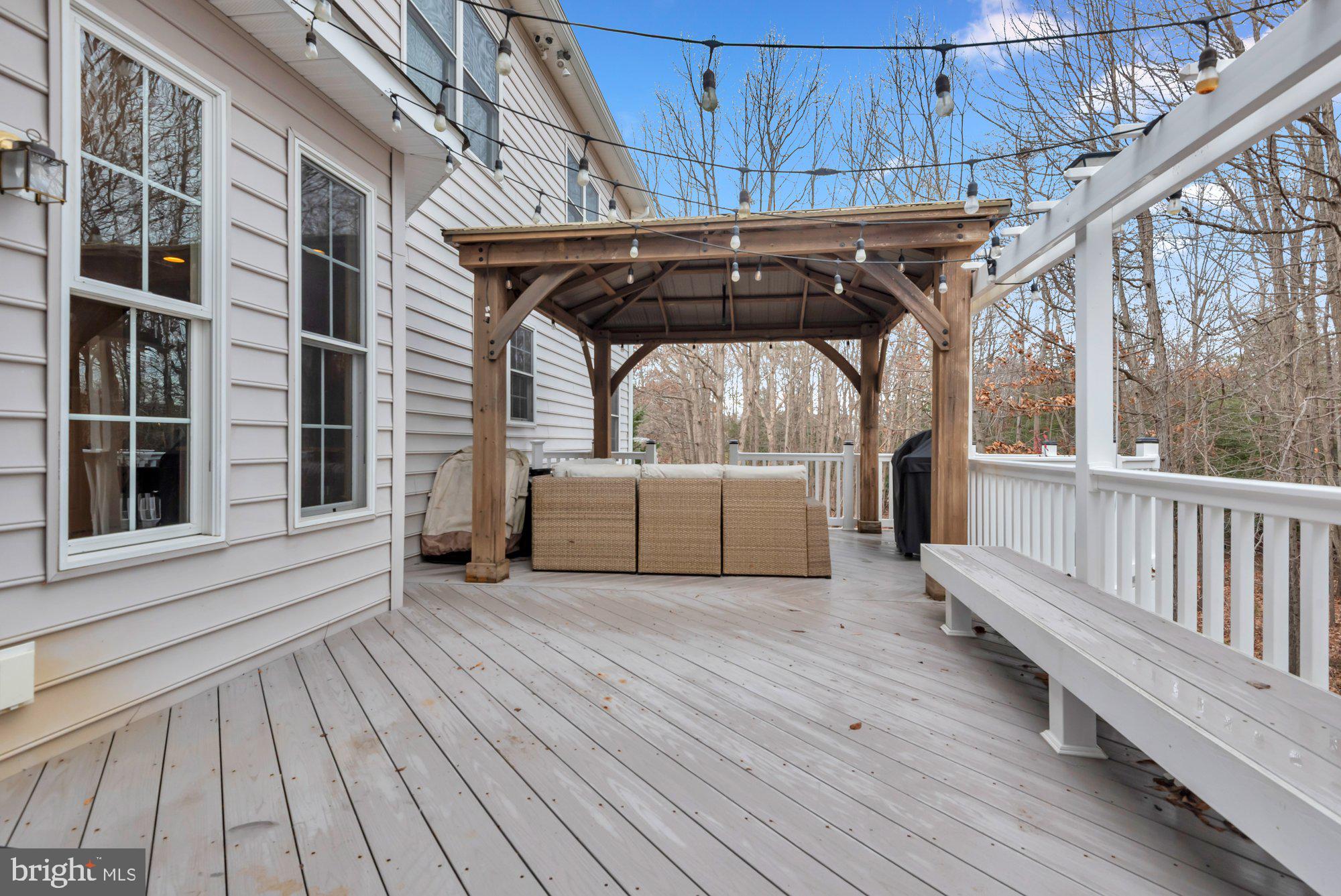 GREENSPRING AT COMPASS POINTE - Residential