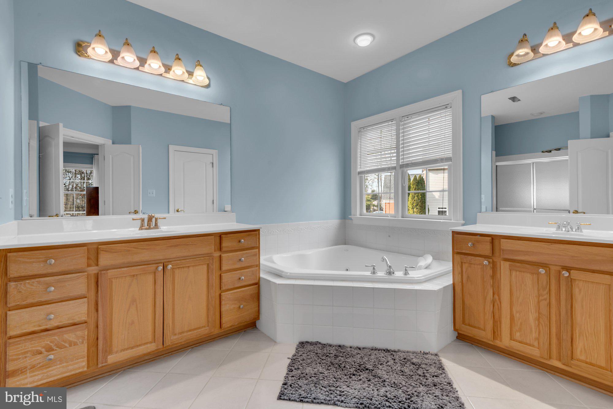 GREENSPRING AT COMPASS POINTE - Residential