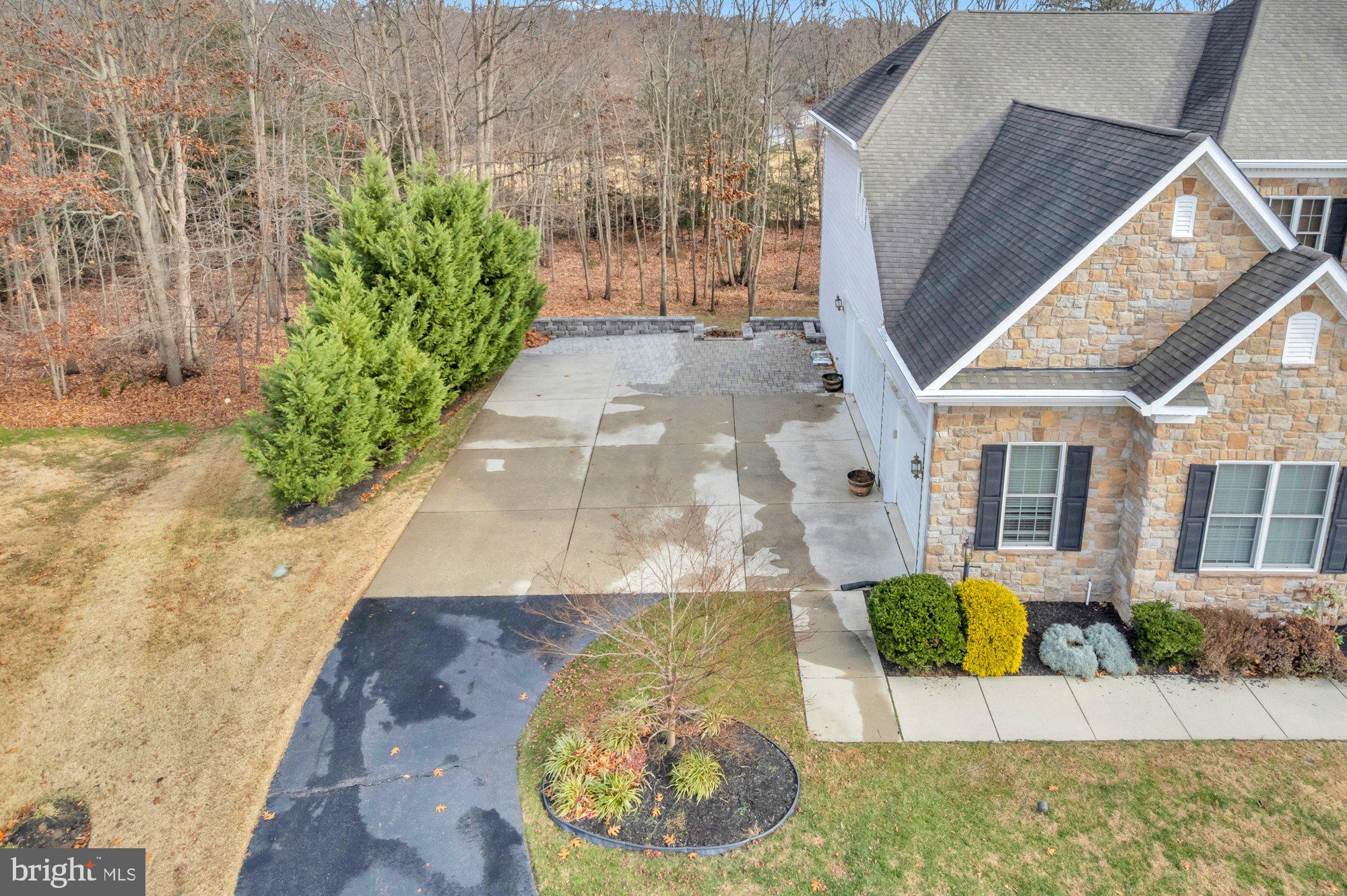 GREENSPRING AT COMPASS POINTE - Residential