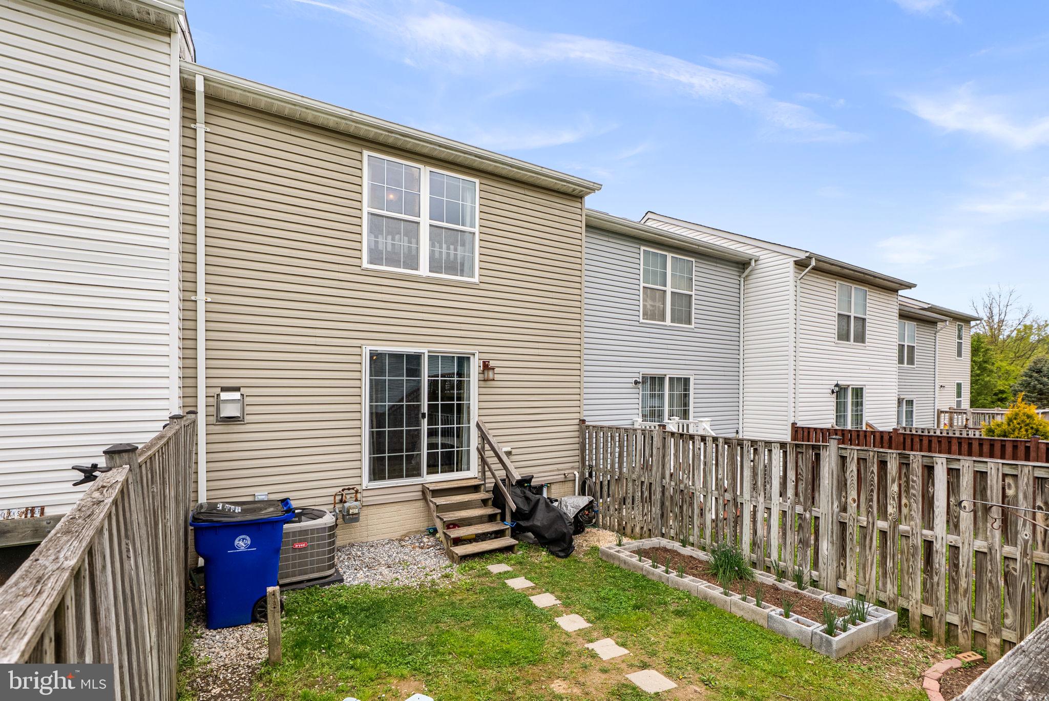 NEW MARKET WEST - Residential