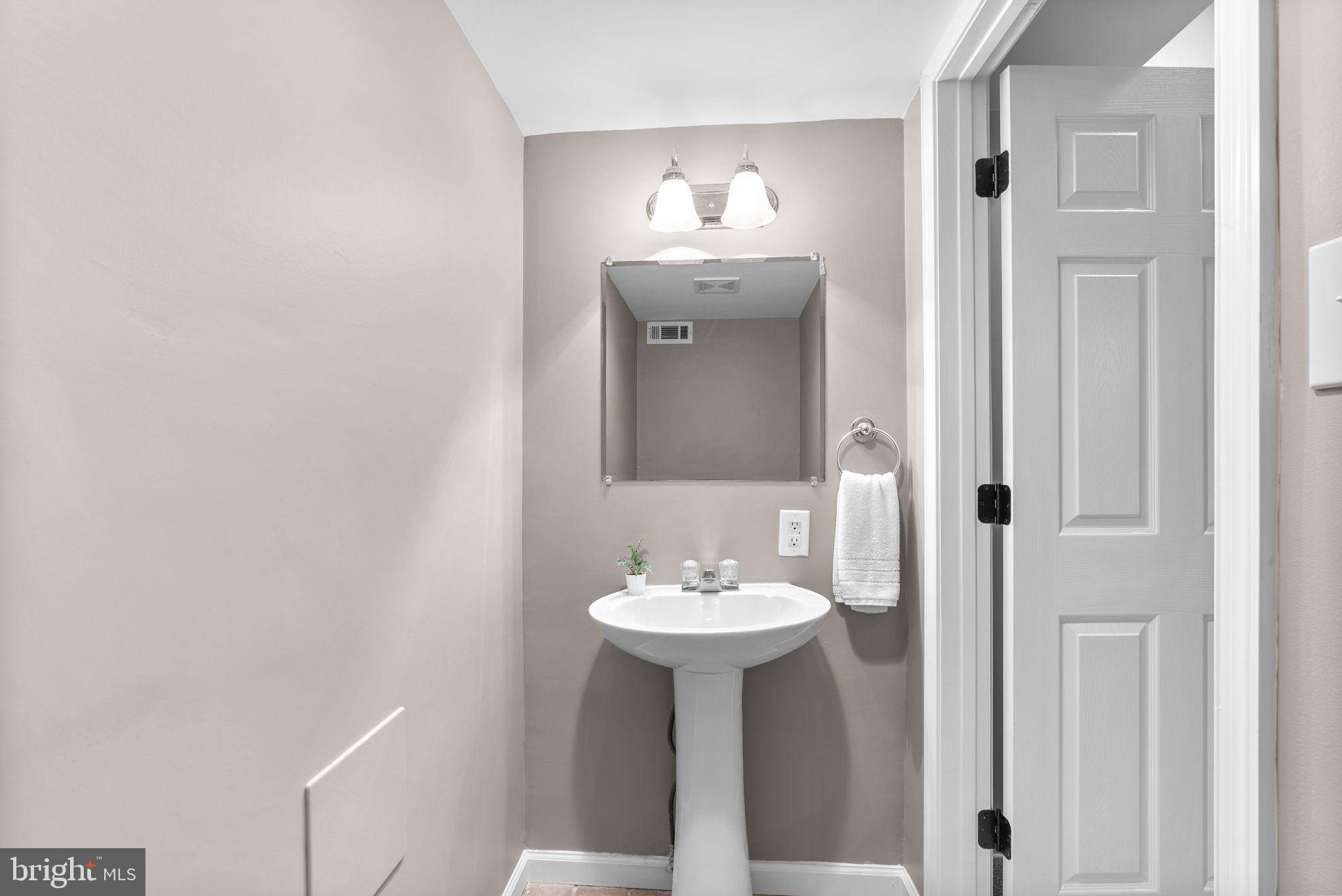 NEW MARKET WEST - Residential