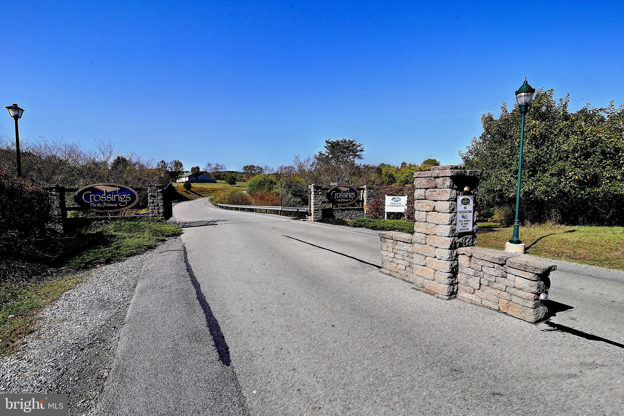 CROSSINGS ON THE POTOMAC - Residential