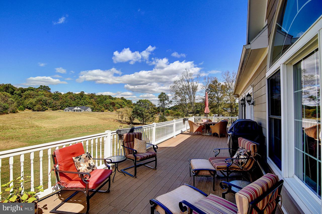 CROSSINGS ON THE POTOMAC - Residential