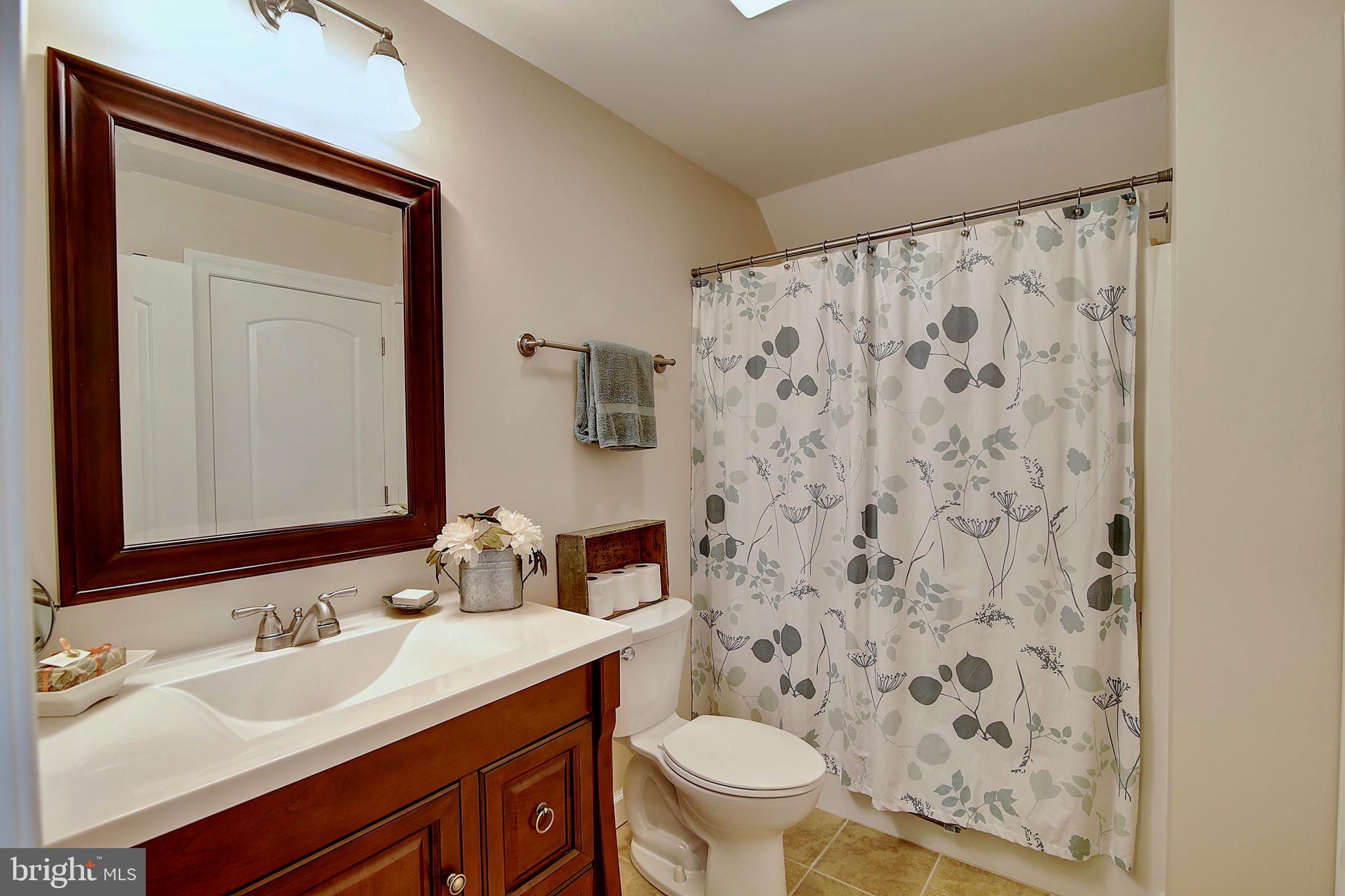 CROSSINGS ON THE POTOMAC - Residential