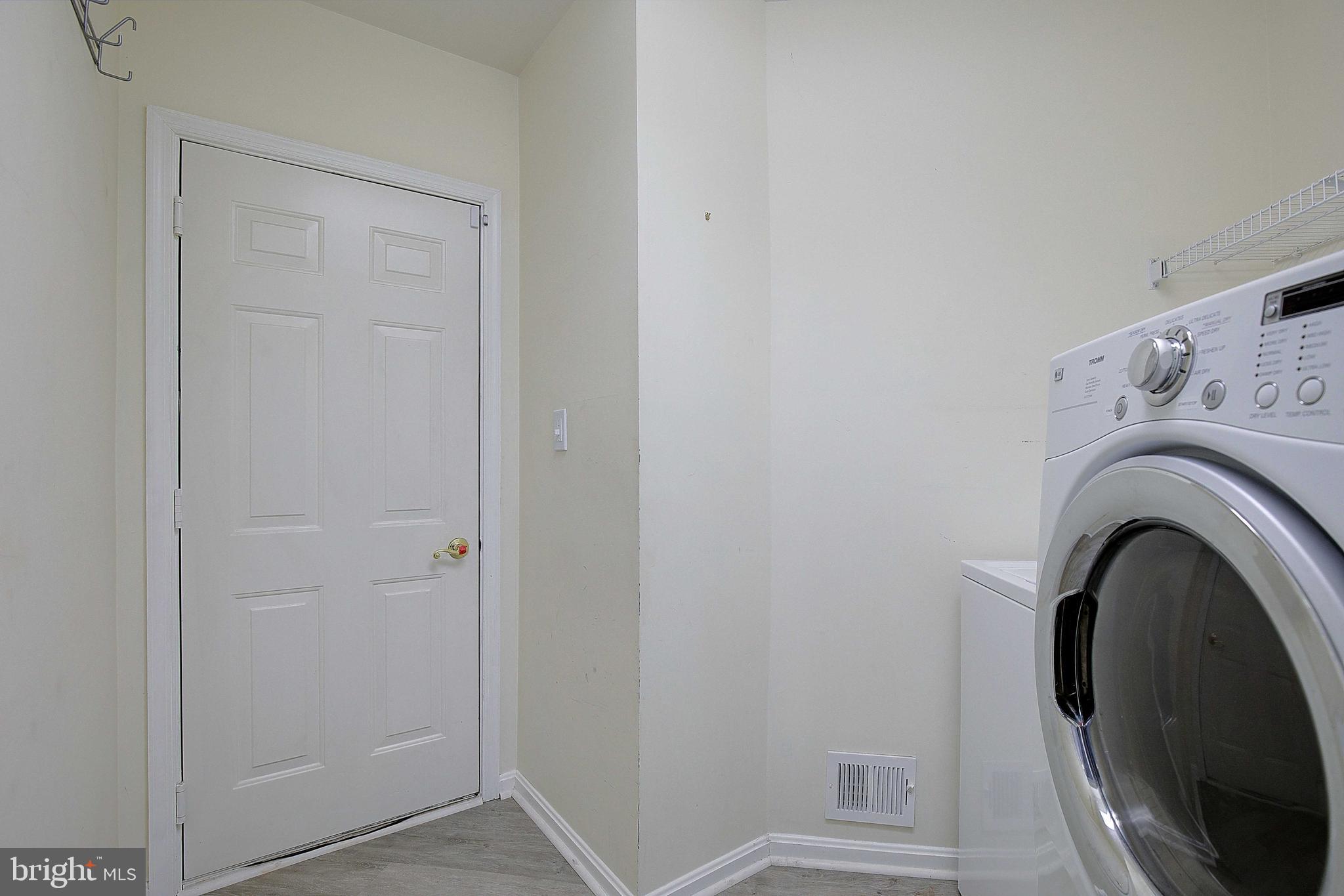 MT AIRY ESTATES - Residential Lease