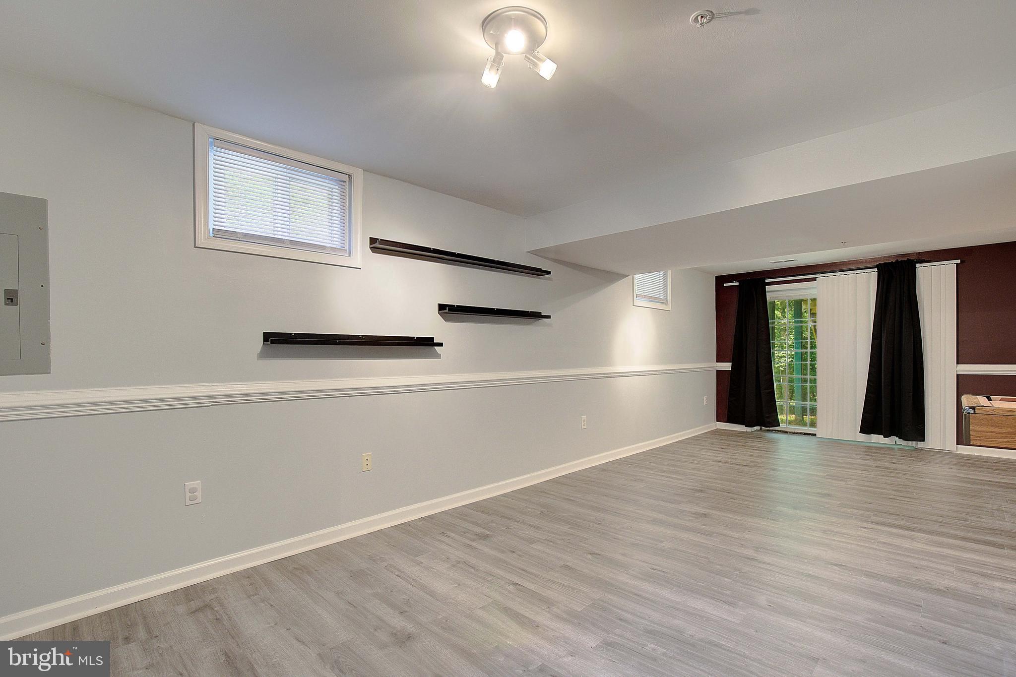 MT AIRY ESTATES - Residential Lease