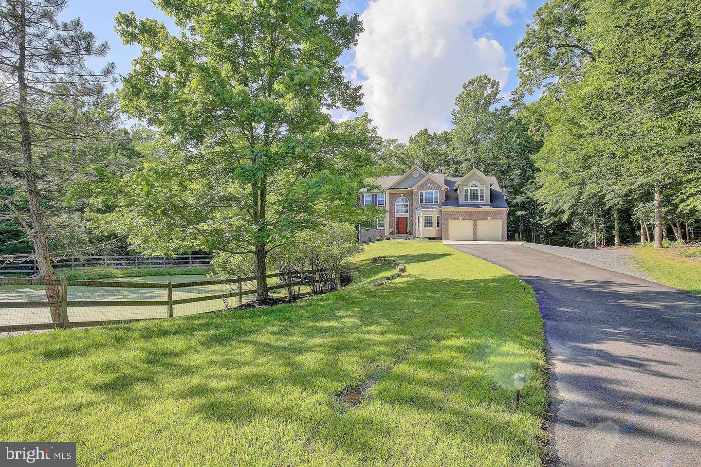 MT AIRY ESTATES - Residential Lease