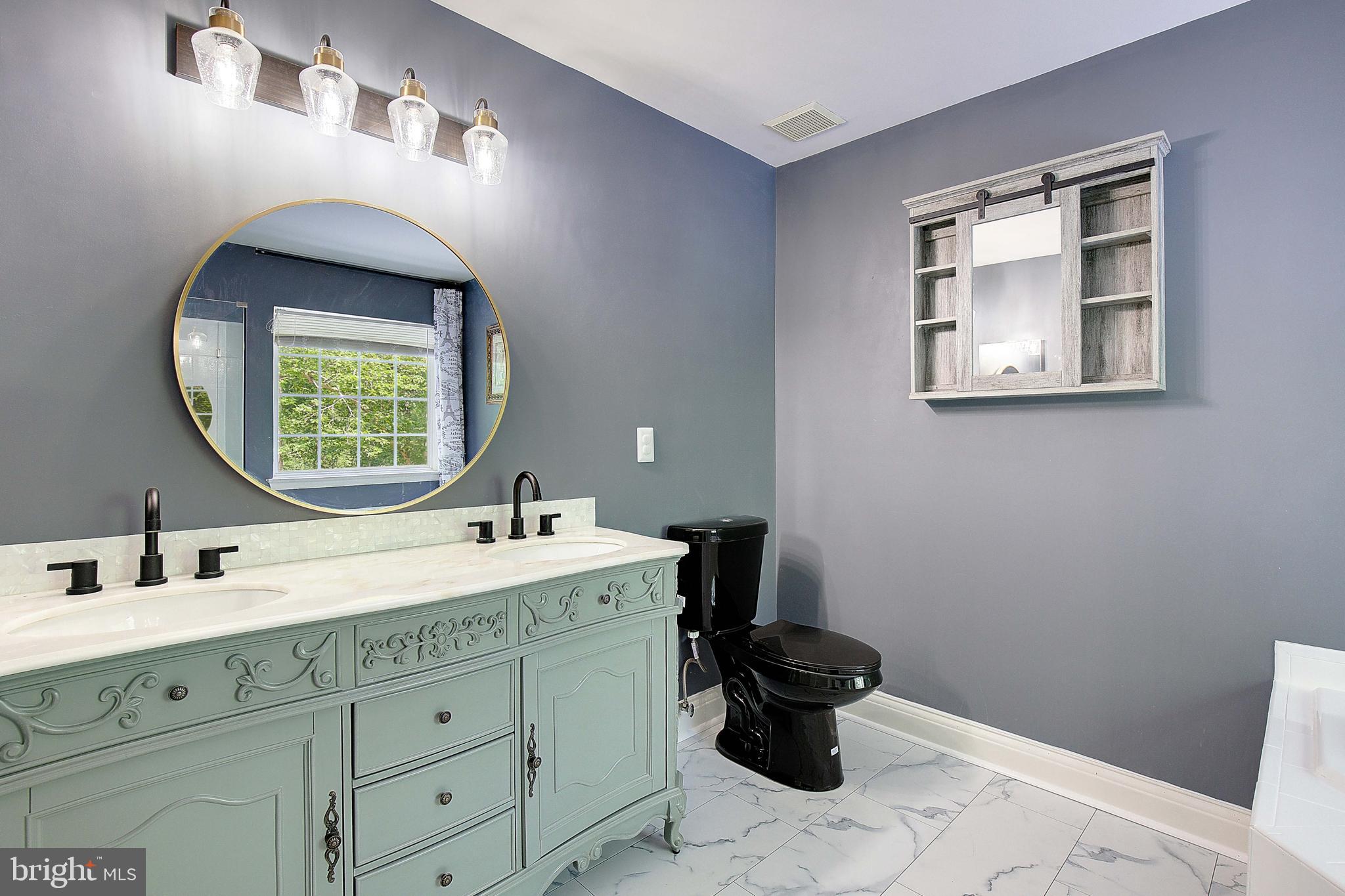 MT AIRY ESTATES - Residential Lease