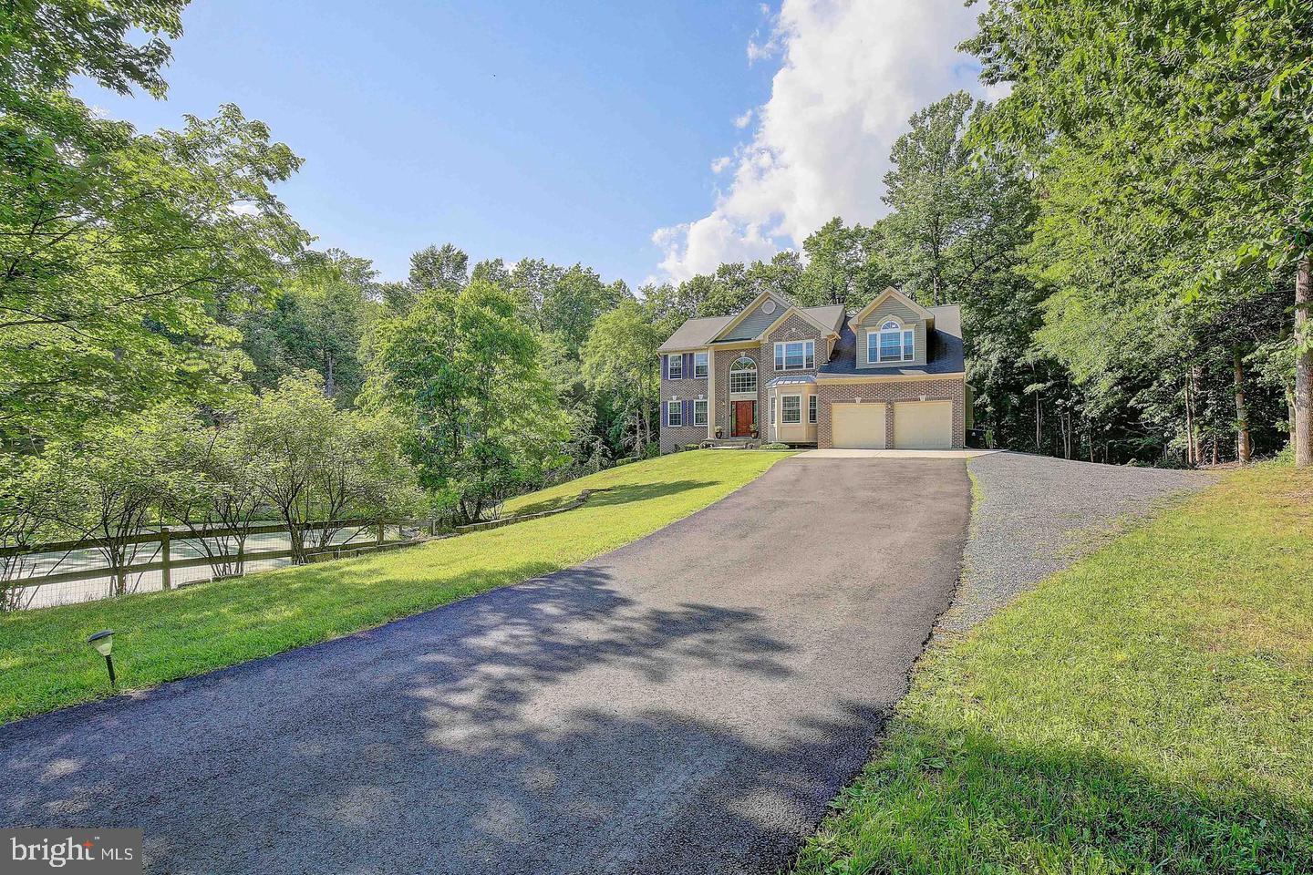 MT AIRY ESTATES - Residential Lease