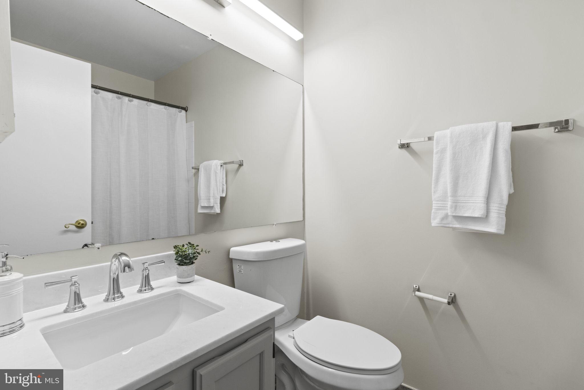 TOWNES OF GLOUCESTER - Residential